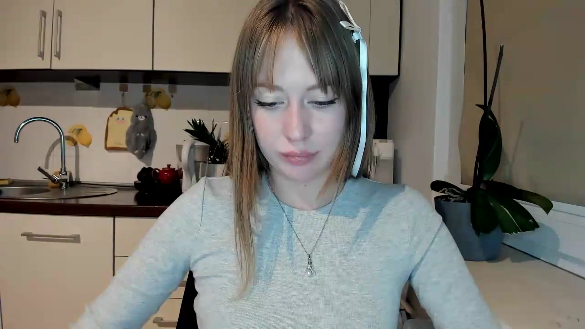 Gallery image thumbnail from RoboSasha's myfreecams stream on, 05/28/2026, 19:51 image 3 of 20