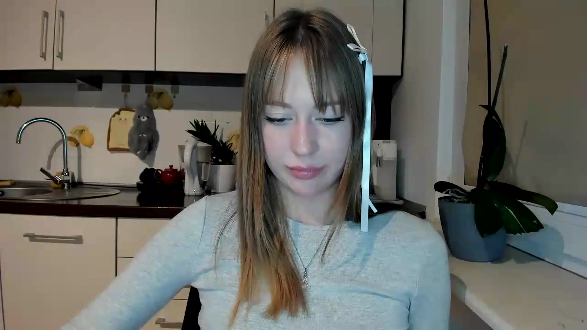 Gallery image thumbnail from RoboSasha's myfreecams stream on, 05/28/2026, 19:51 image 8 of 20