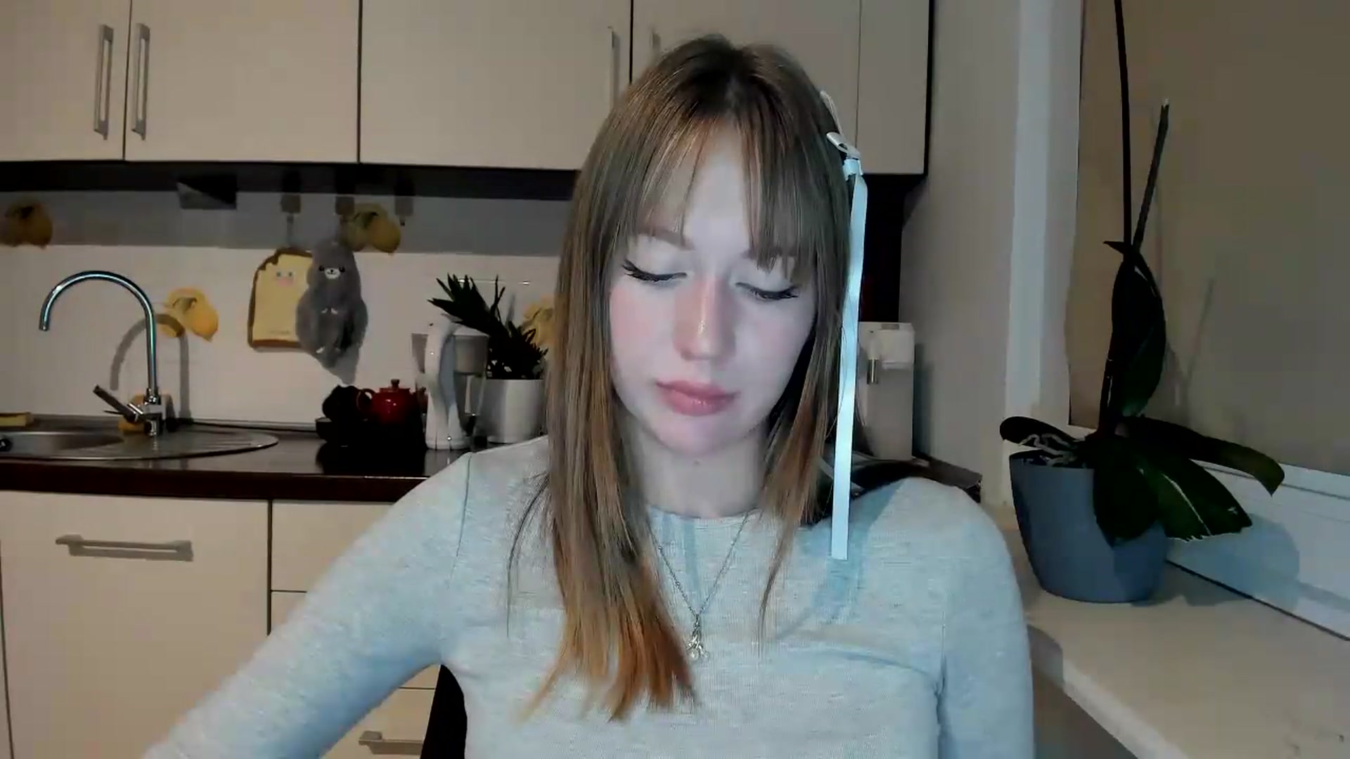Gallery image thumbnail from RoboSasha's myfreecams stream on, 05/28/2026, 19:51 image 9 of 20