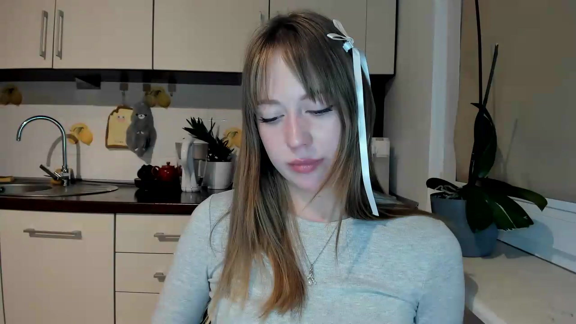 Gallery image thumbnail from RoboSasha's myfreecams stream on, 05/28/2026, 19:51 image 7 of 20