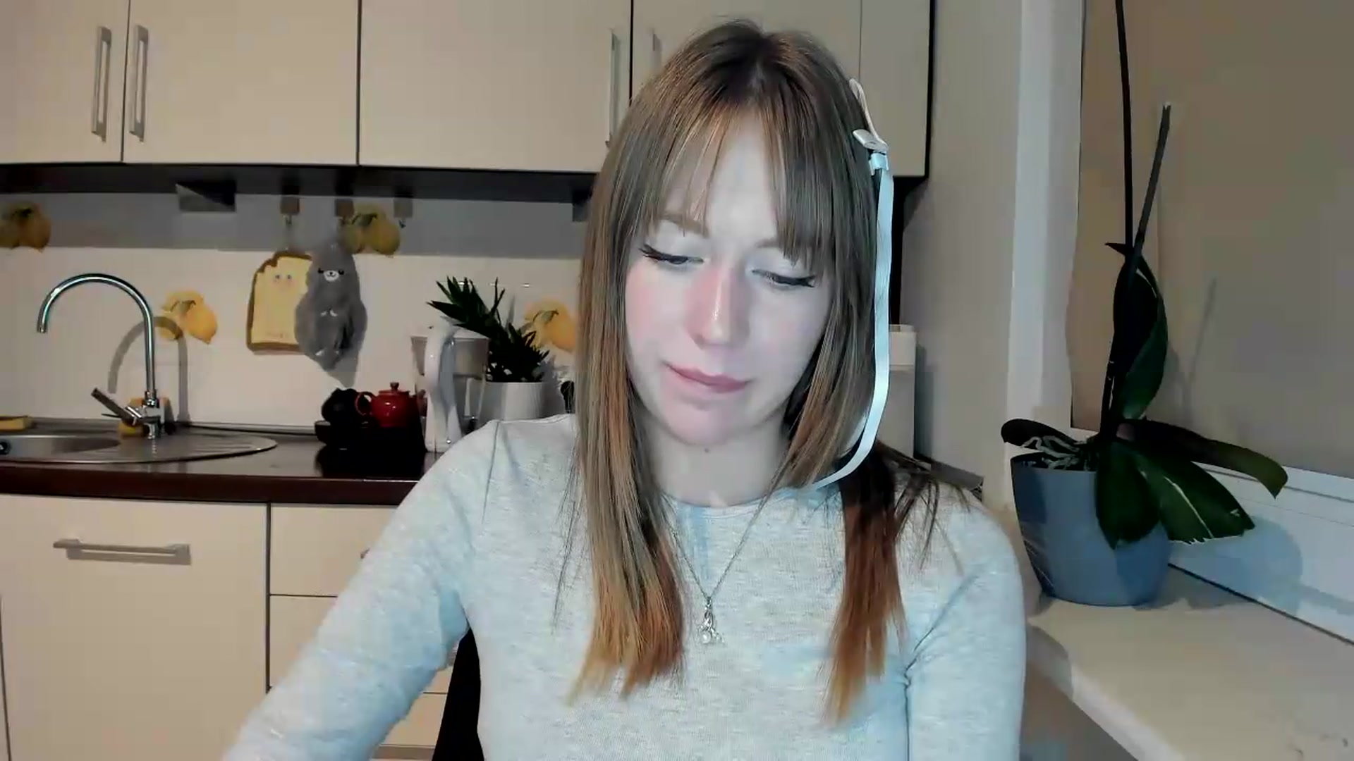 Gallery image thumbnail from RoboSasha's myfreecams stream on, 05/28/2026, 19:51 image 15 of 20