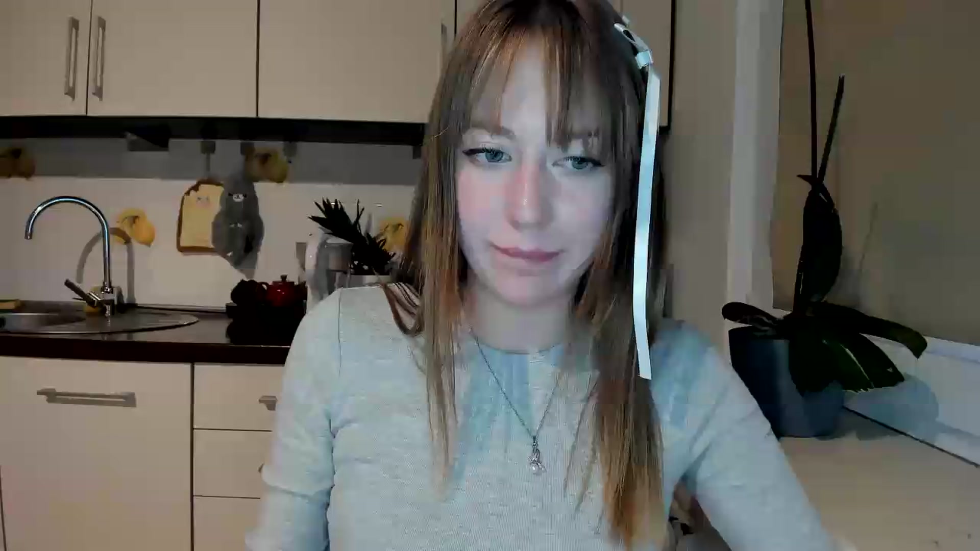 Gallery image thumbnail from RoboSasha's myfreecams stream on, 05/28/2026, 19:51 image 1 of 20
