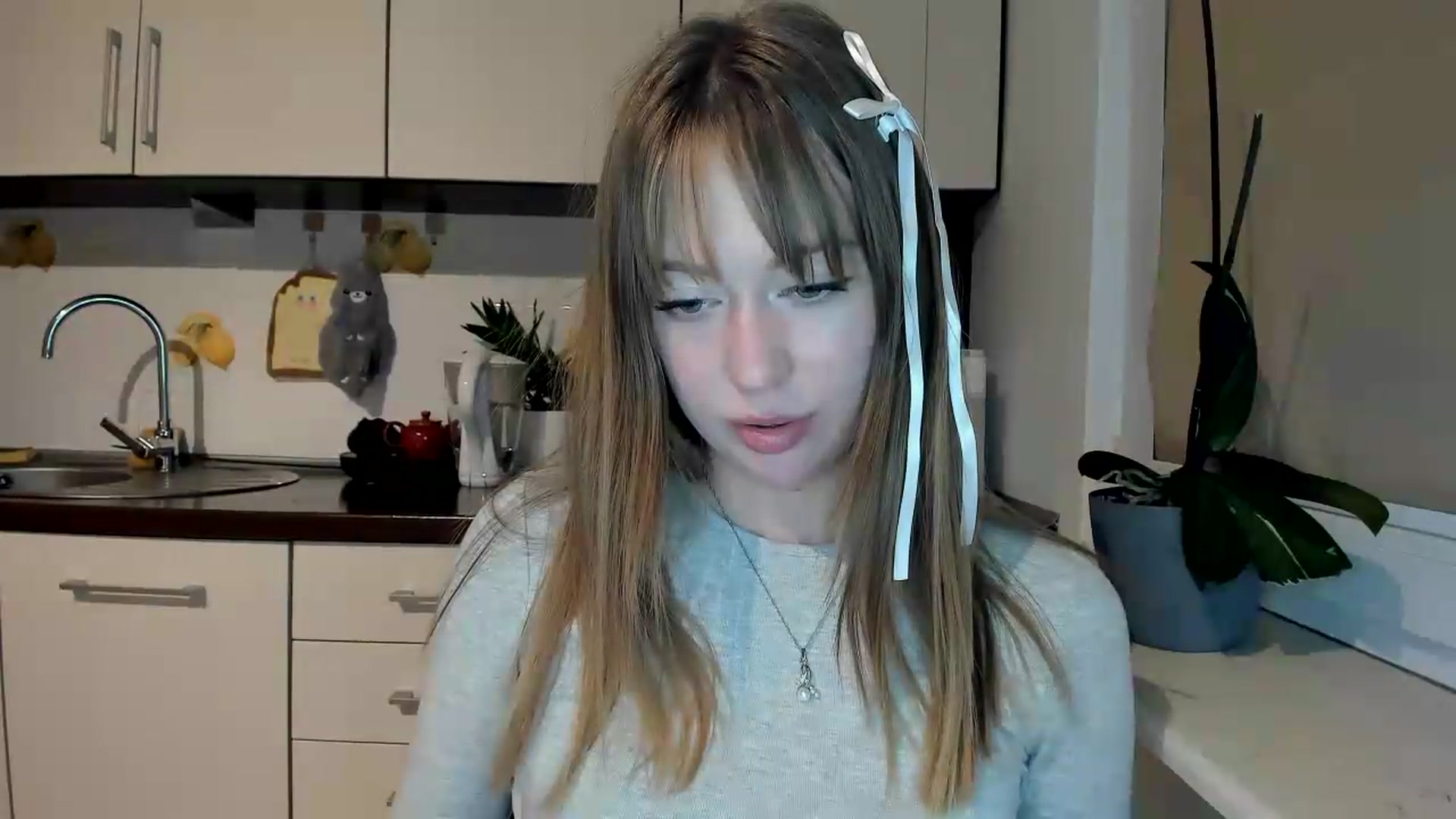 Gallery image thumbnail from RoboSasha's myfreecams stream on, 05/28/2026, 19:51 image 20 of 20