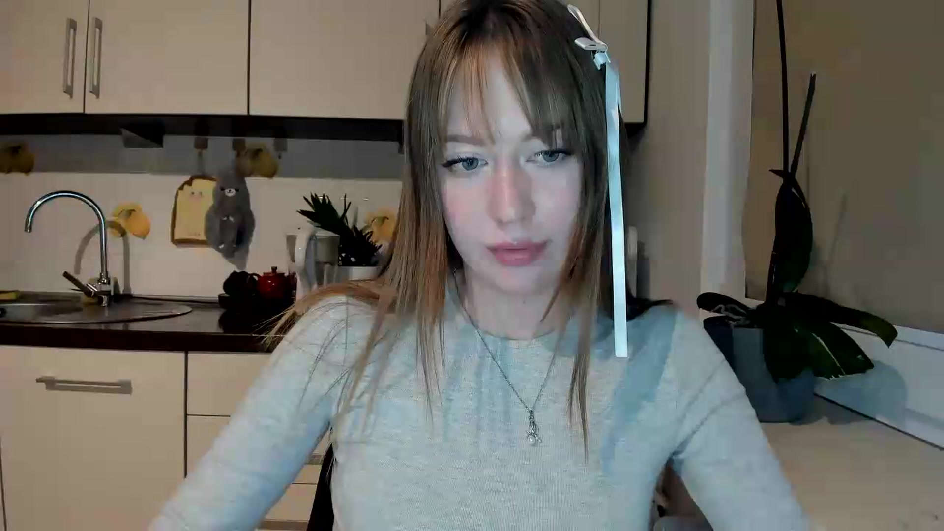 Gallery image thumbnail from RoboSasha's myfreecams stream on, 05/28/2026, 19:51 image 17 of 20