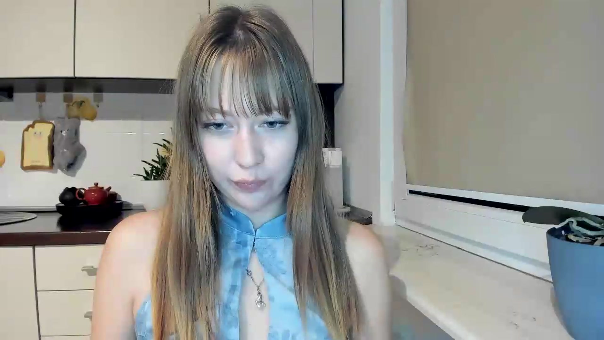 Gallery image thumbnail from RoboSasha's myfreecams stream on, 06/02/2026, 20:11 image 7 of 20