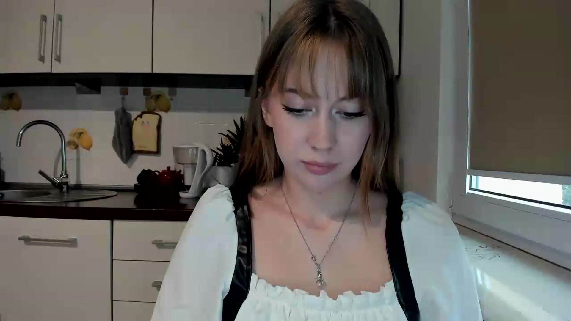 Gallery image thumbnail from RoboSasha's myfreecams stream on, 06/05/2026, 13:00 image 2 of 20