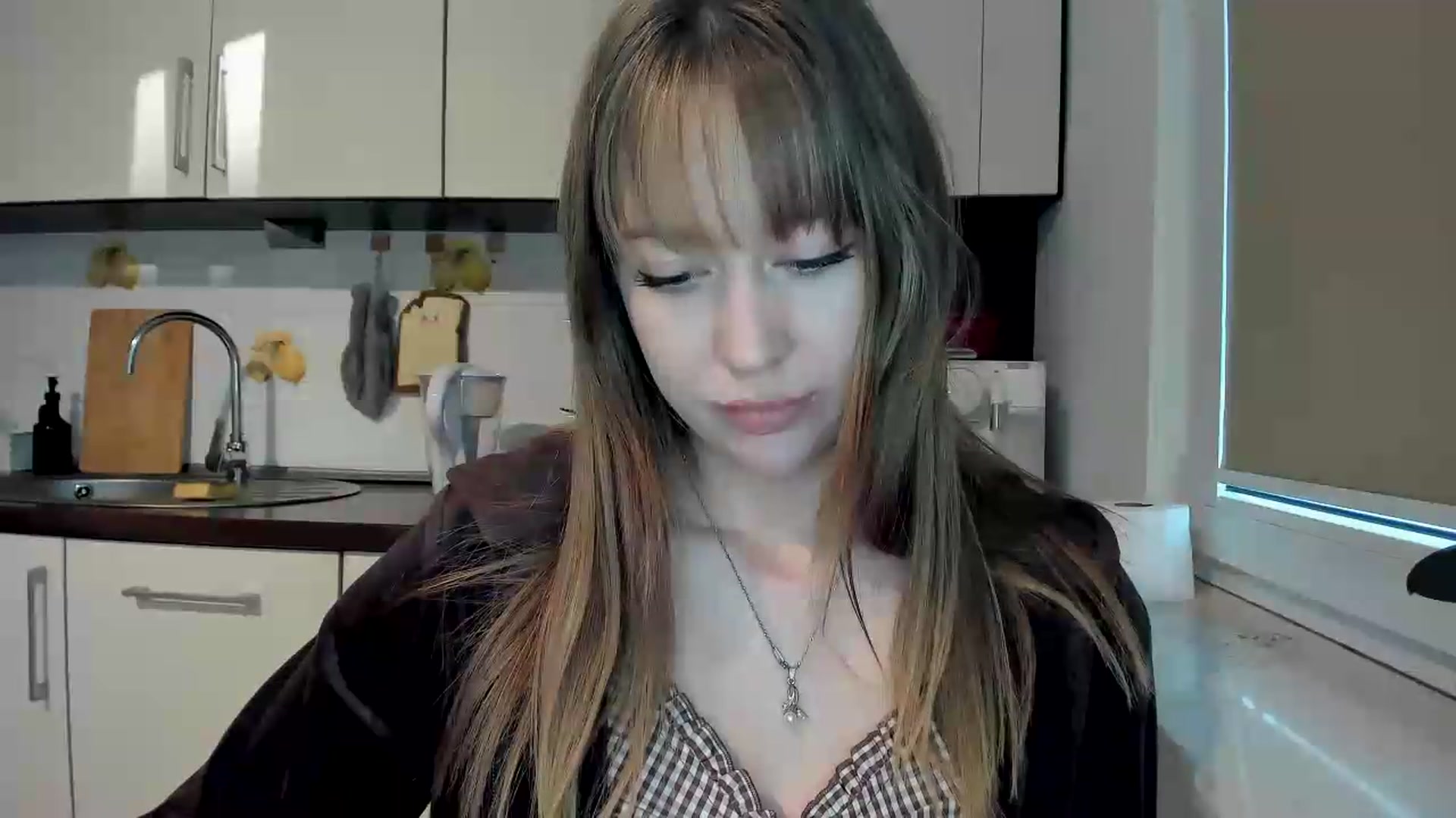 Gallery image thumbnail from RoboSasha's myfreecams stream on, 06/08/2026, 17:48 image 8 of 20