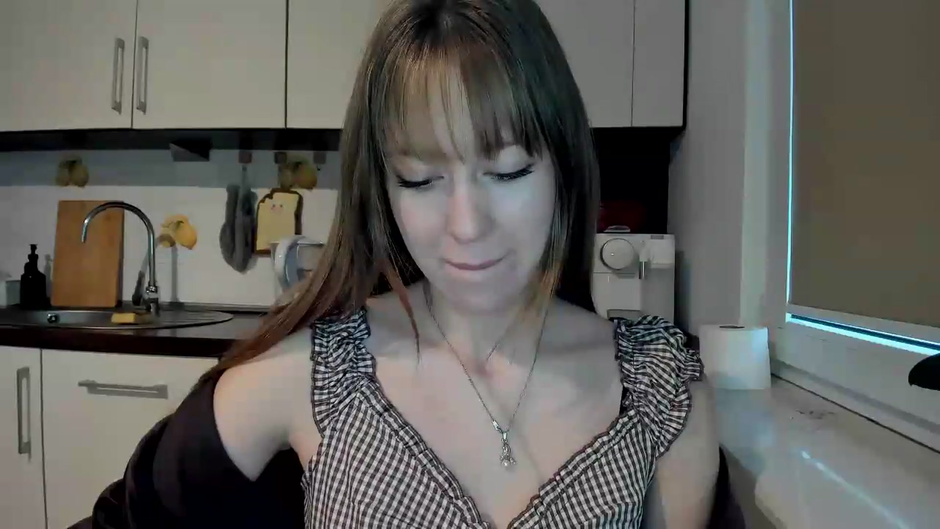 Gallery image thumbnail from RoboSasha's myfreecams stream on, 06/08/2026, 17:48 image 17 of 20