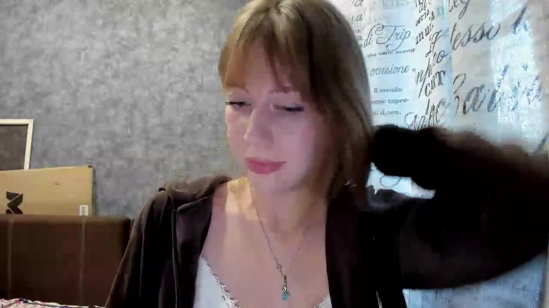 Gallery image thumbnail from RoboSasha's myfreecams stream on, 07/15/2026, 16:44 image 16 of 20