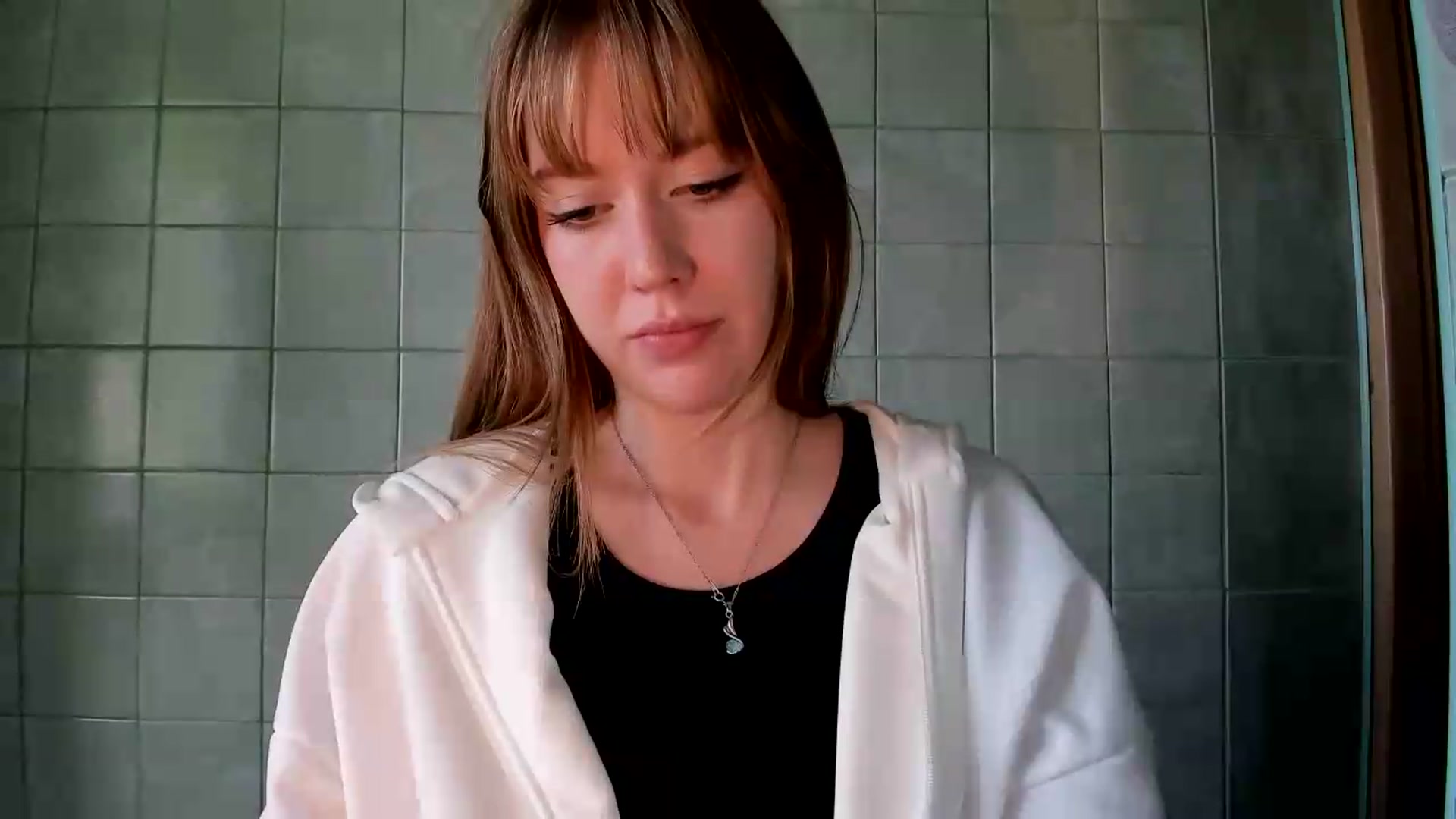 Gallery image thumbnail from RoboSasha's myfreecams stream on, 07/16/2026, 16:39 image 2 of 20