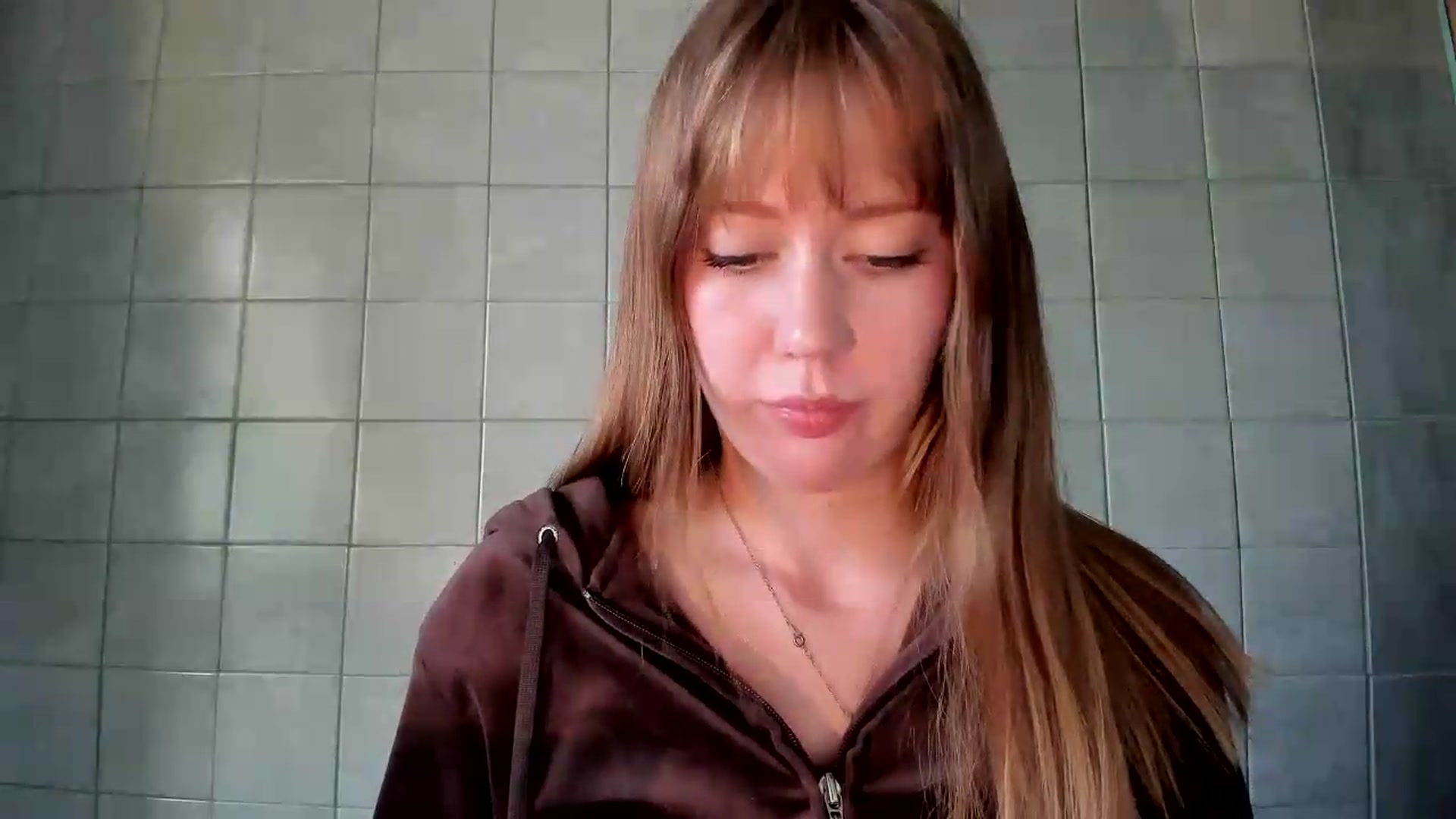 Gallery image thumbnail from RoboSasha's myfreecams stream on, 07/17/2026, 16:56 image 20 of 20