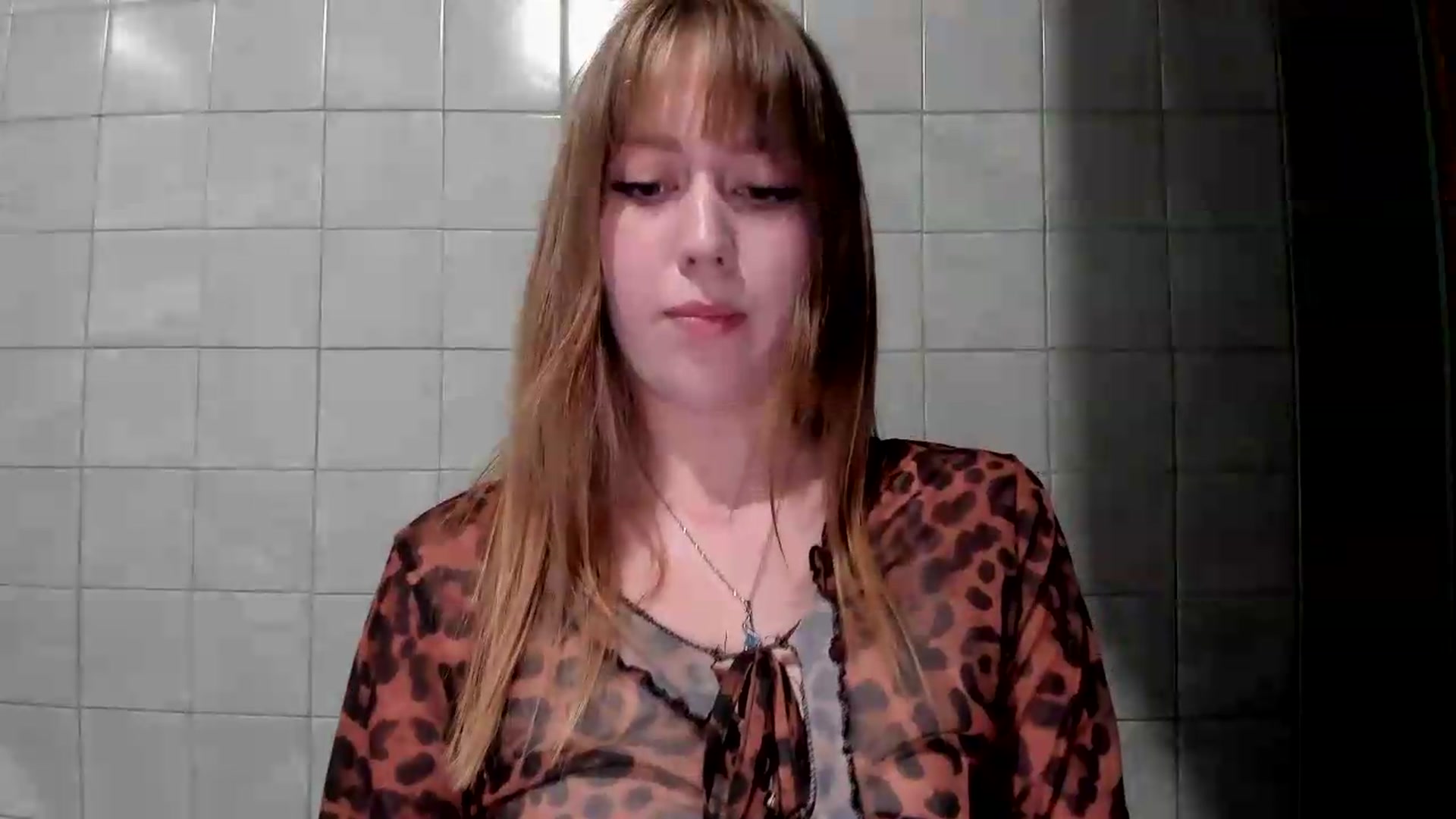 Gallery image thumbnail from RoboSasha's myfreecams stream on, 07/19/2026, 18:17 image 17 of 20
