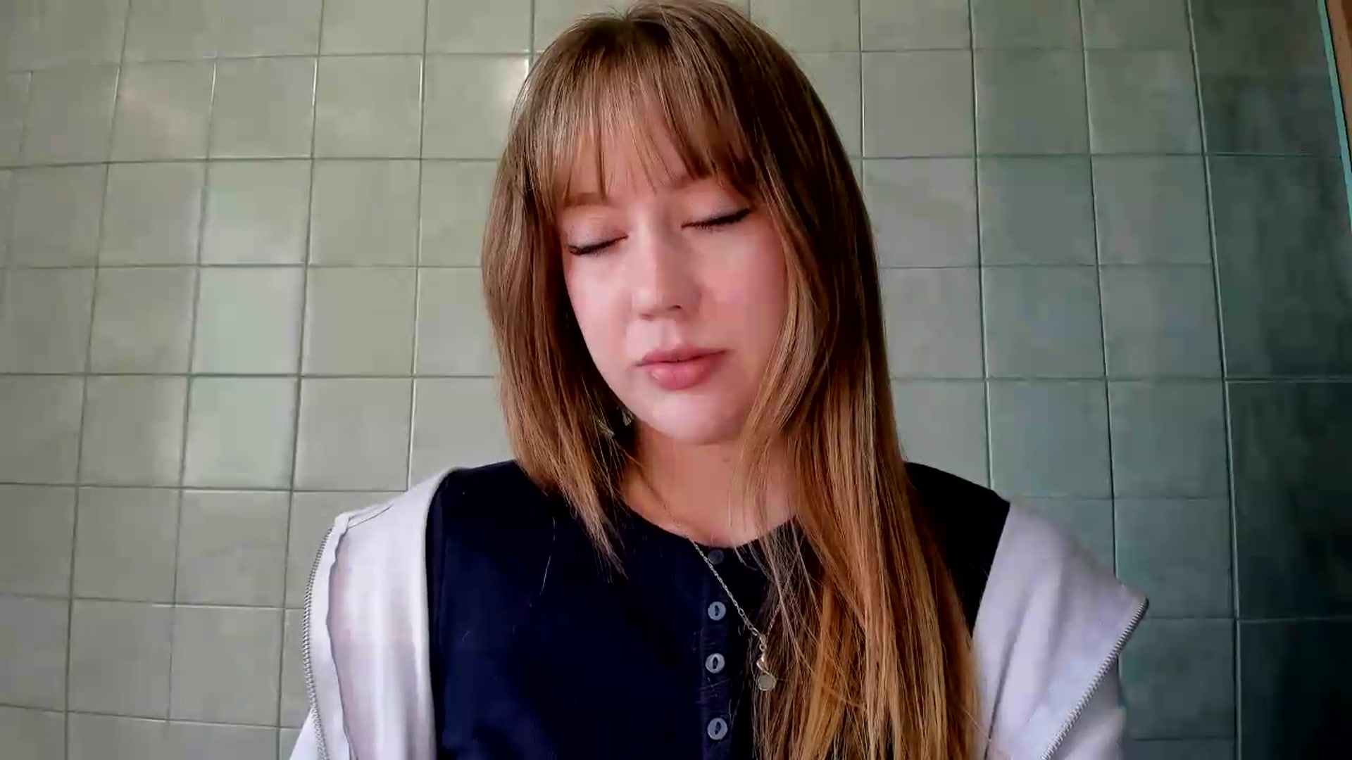 Gallery image thumbnail from RoboSasha's myfreecams stream on, 07/30/2026, 15:45 image 9 of 20