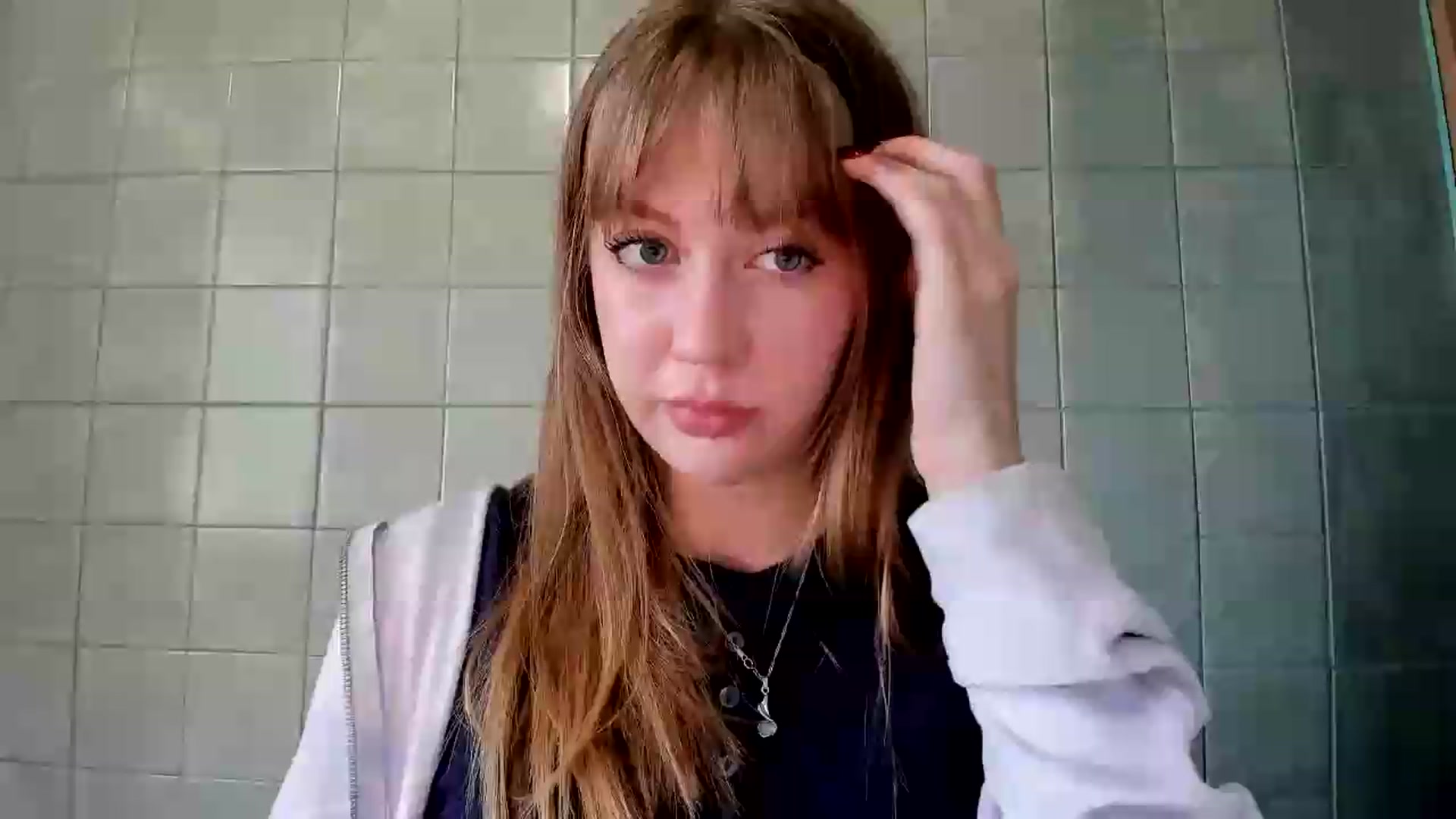 Gallery image thumbnail from RoboSasha's myfreecams stream on, 07/30/2026, 15:45 image 11 of 20