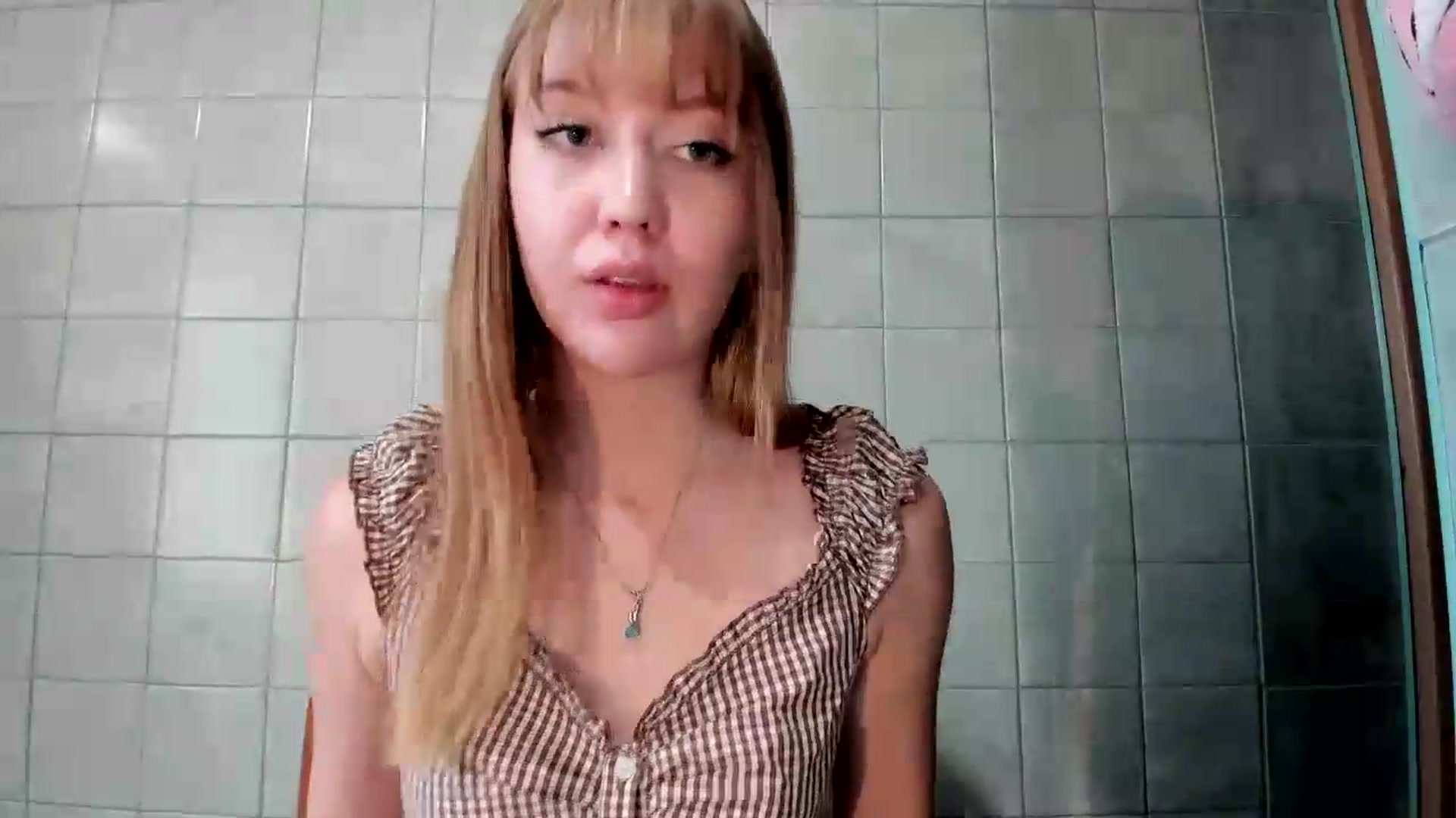 Gallery image thumbnail from RoboSasha's myfreecams stream on, 08/05/2026, 17:07 image 7 of 20