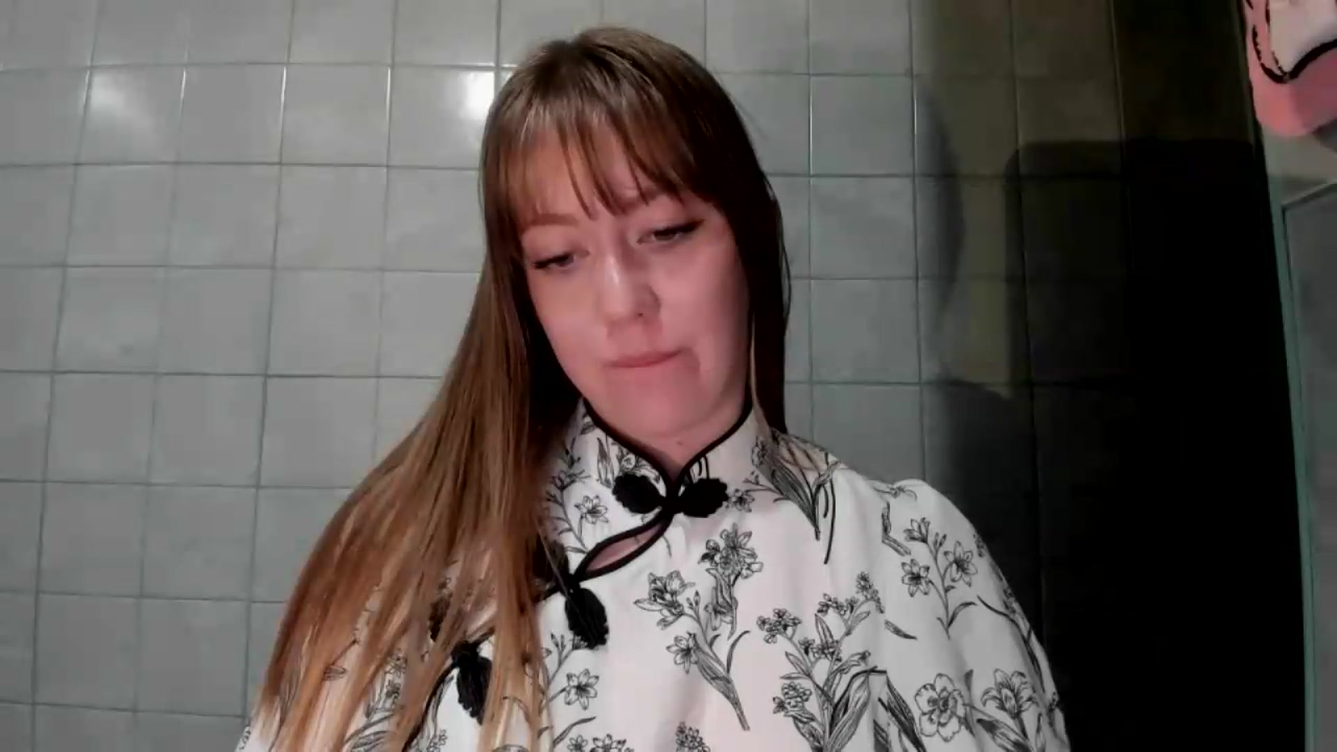 Gallery image thumbnail from RoboSasha's myfreecams stream on, 08/09/2026, 17:45 image 19 of 20