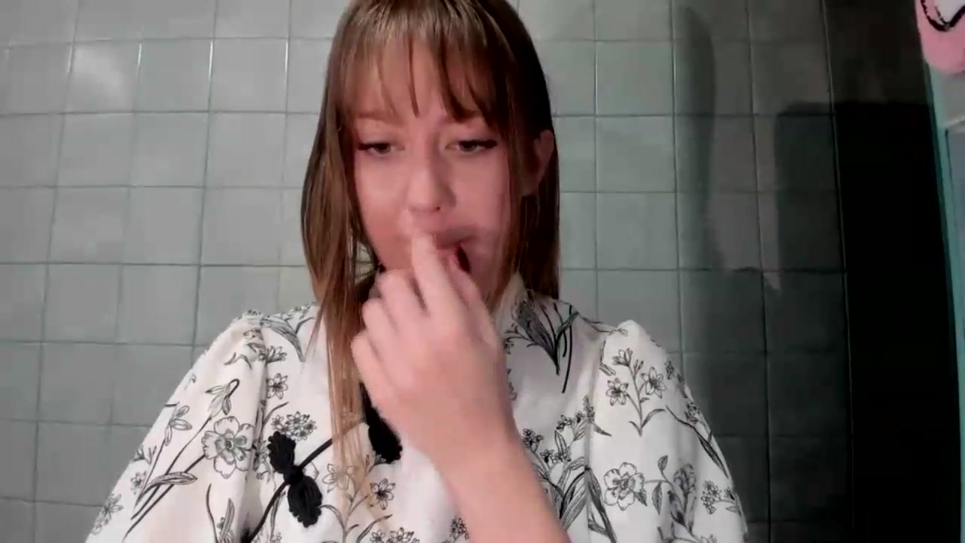 Gallery image thumbnail from RoboSasha's myfreecams stream on, 08/09/2026, 17:45 image 15 of 20