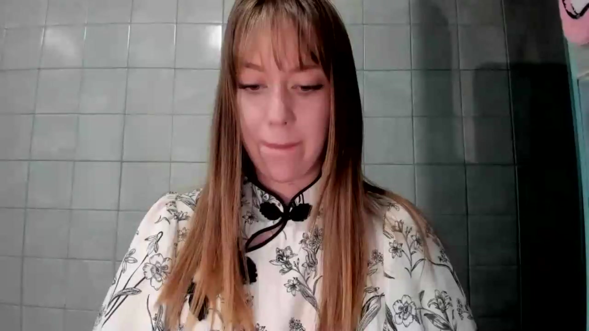 Gallery image thumbnail from RoboSasha's myfreecams stream on, 08/09/2026, 17:45 image 14 of 20