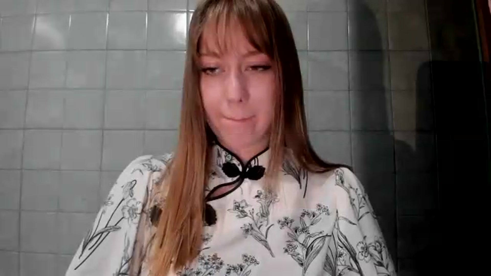 Gallery image thumbnail from RoboSasha's myfreecams stream on, 08/10/2026, 17:21 image 17 of 20