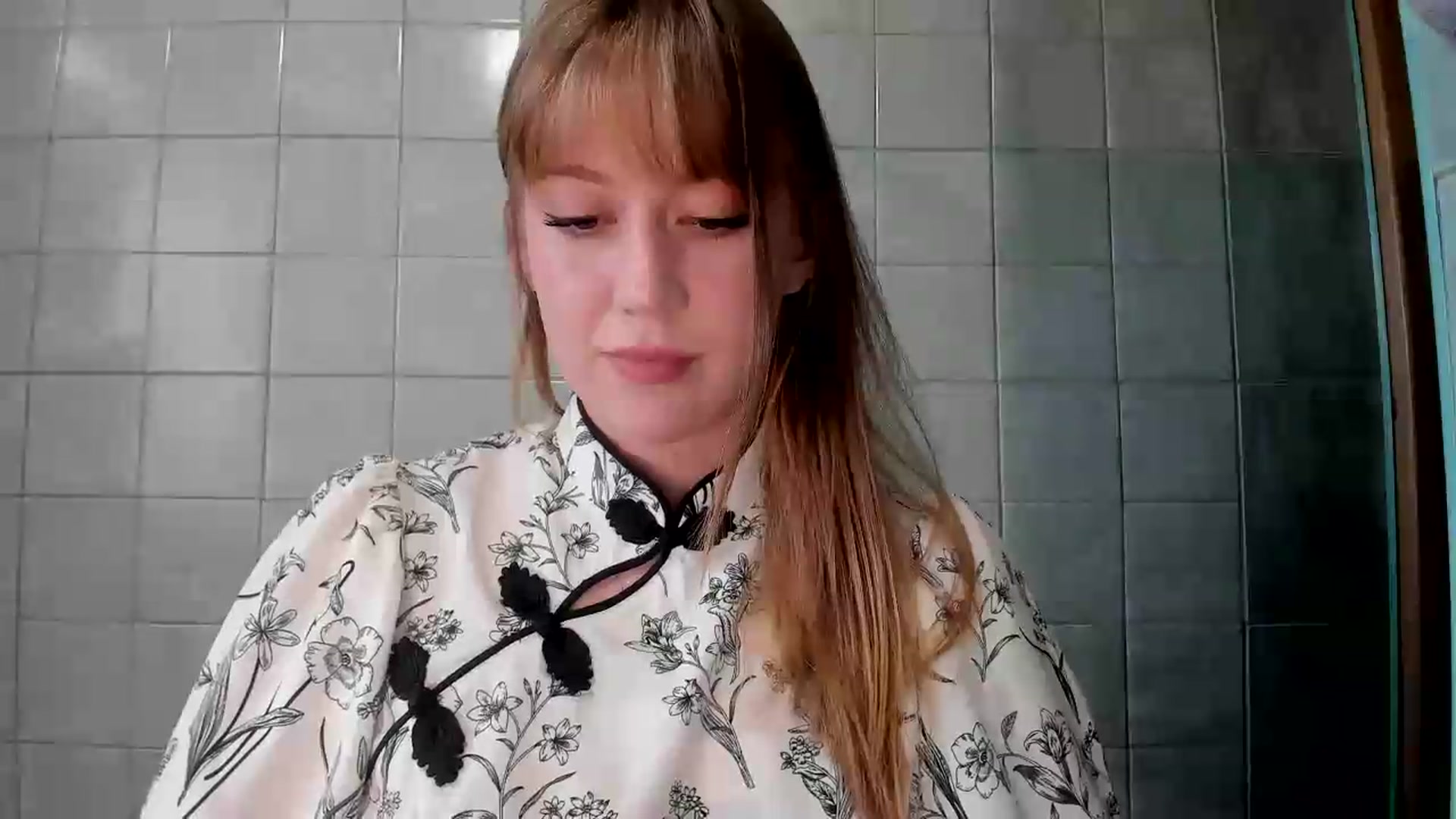 Gallery image thumbnail from RoboSasha's myfreecams stream on, 08/11/2026, 16:38 image 17 of 20