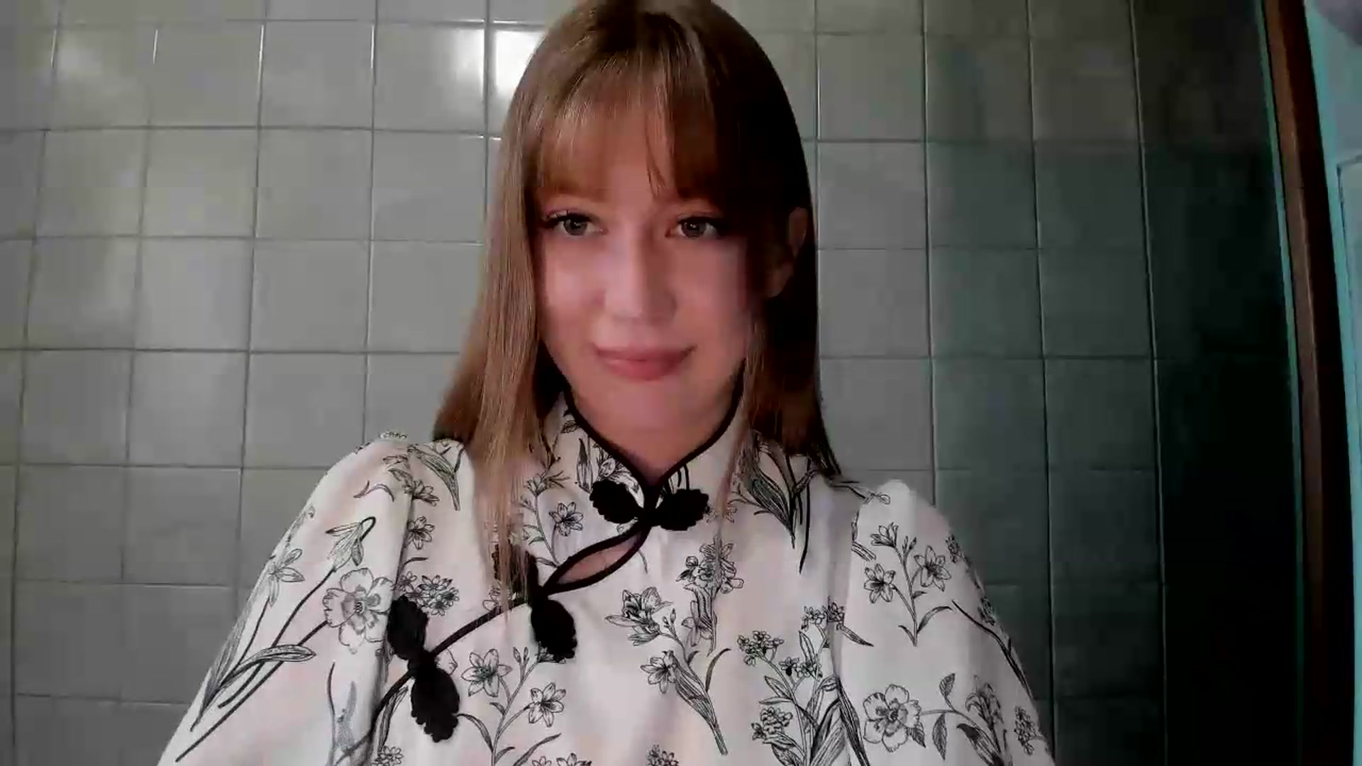 Gallery image thumbnail from RoboSasha's myfreecams stream on, 08/11/2026, 16:38 image 18 of 20