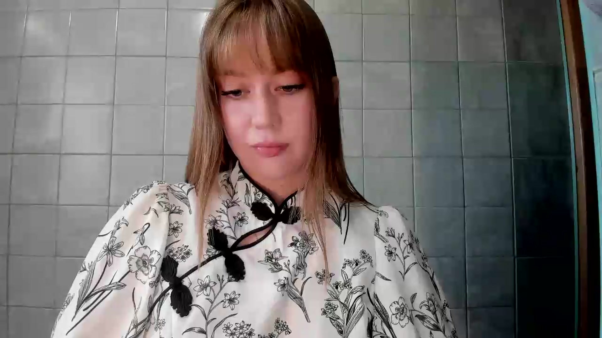 Gallery image thumbnail from RoboSasha's myfreecams stream on, 08/11/2026, 16:38 image 16 of 20