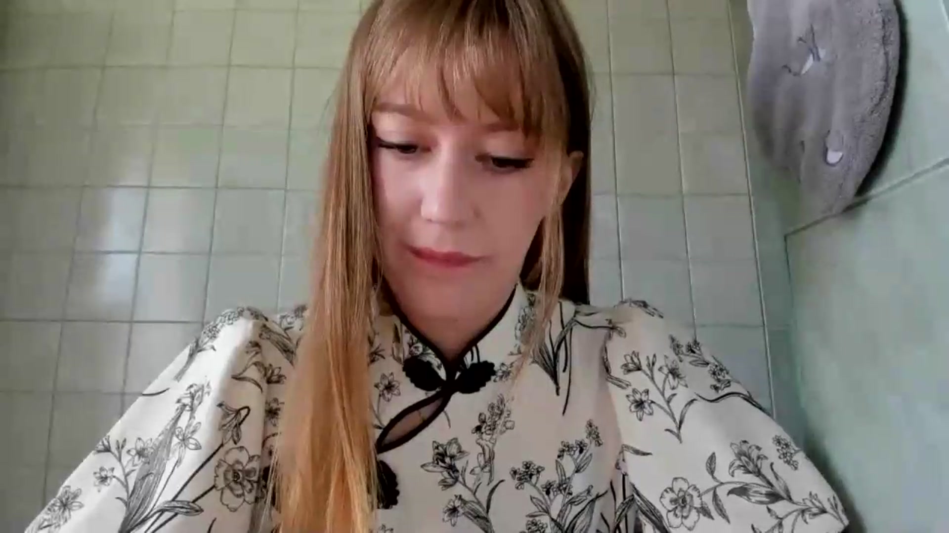 Gallery image thumbnail from RoboSasha's myfreecams stream on, 08/12/2026, 09:17 image 18 of 20
