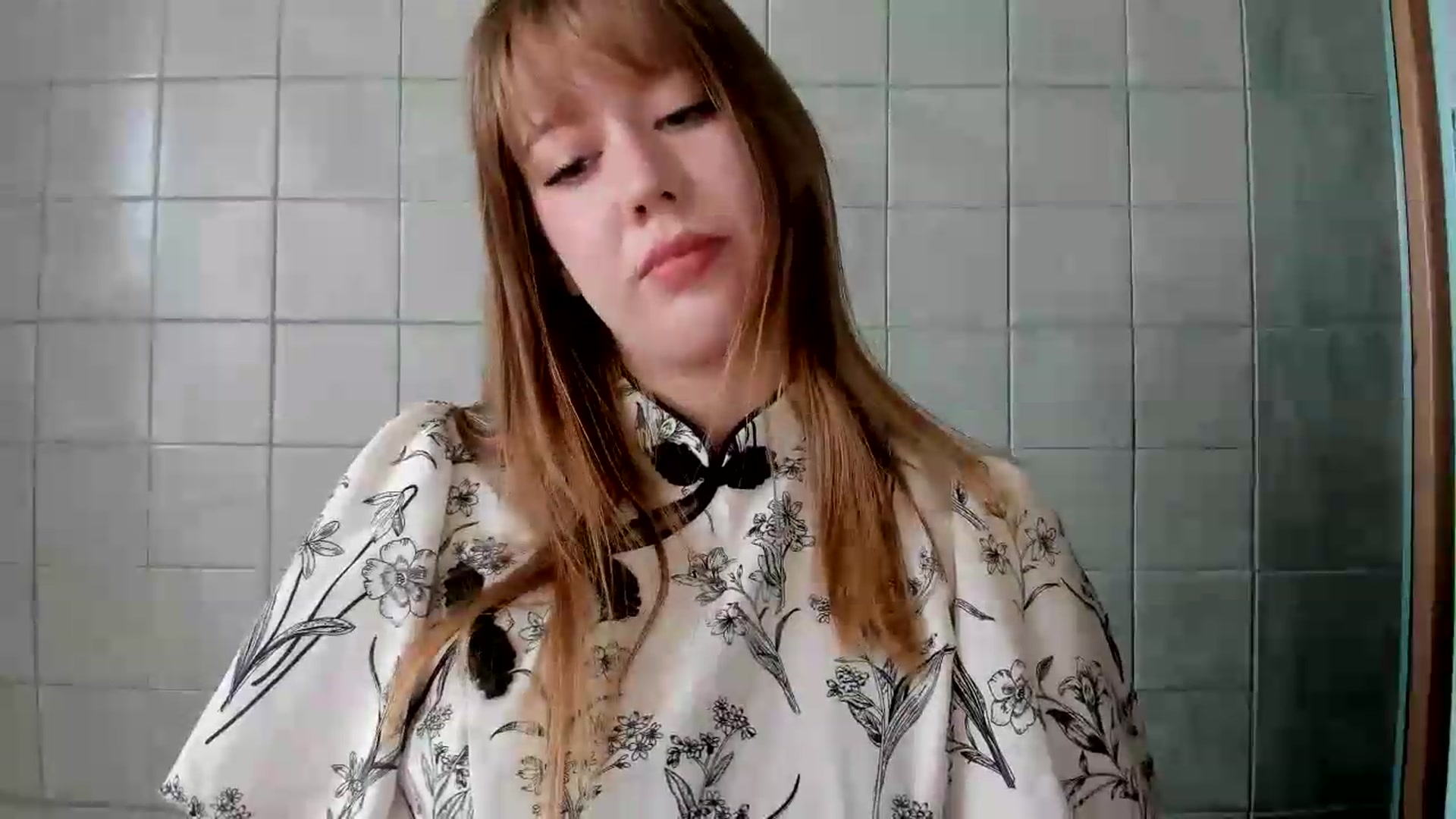 Gallery image thumbnail from RoboSasha's myfreecams stream on, 08/12/2026, 09:17 image 6 of 20