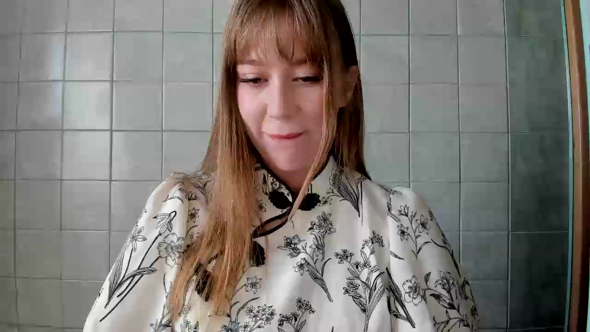 Gallery image thumbnail from RoboSasha's myfreecams stream on, 08/12/2026, 09:17 image 2 of 20