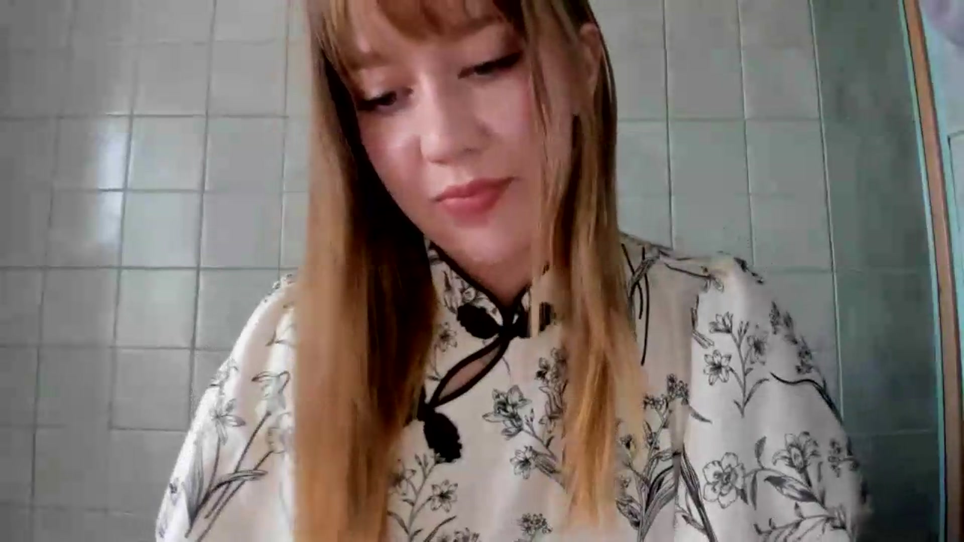 Gallery image thumbnail from RoboSasha's myfreecams stream on, 08/12/2026, 09:17 image 13 of 20