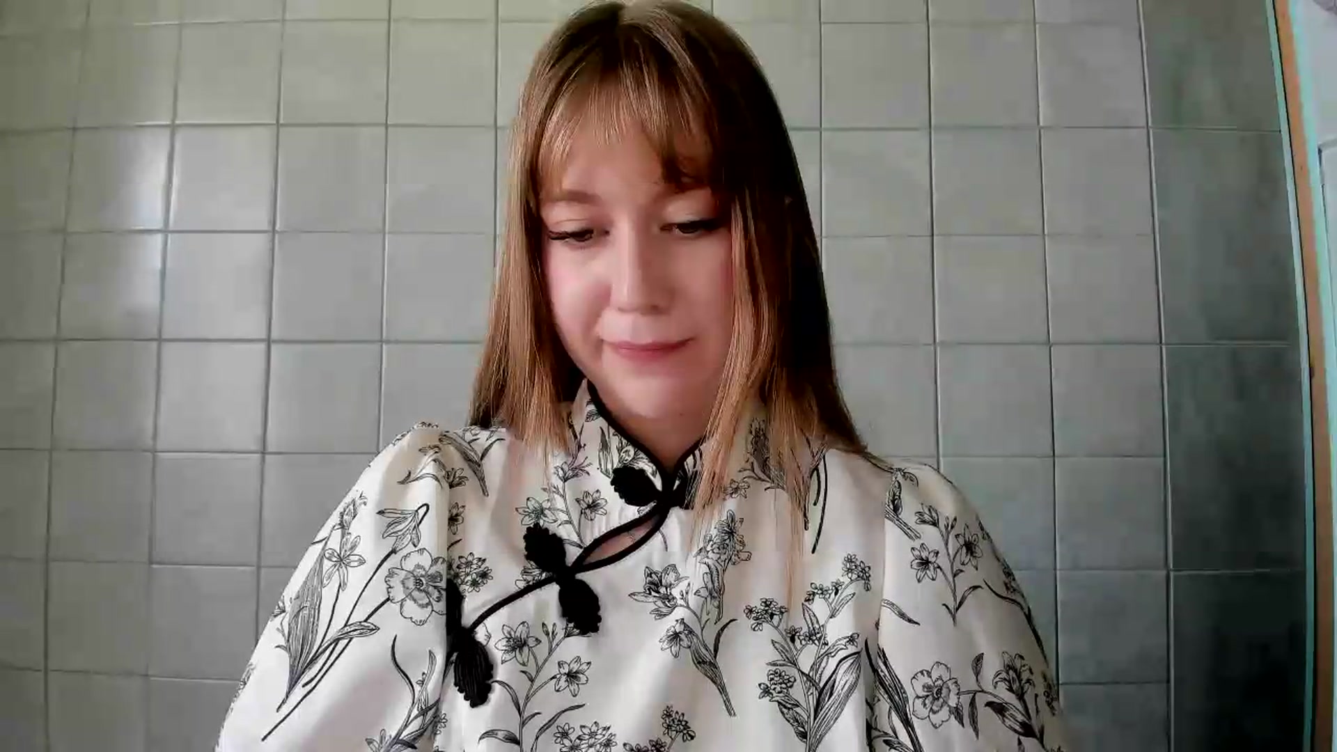 Gallery image thumbnail from RoboSasha's myfreecams stream on, 08/12/2026, 09:58 image 5 of 20