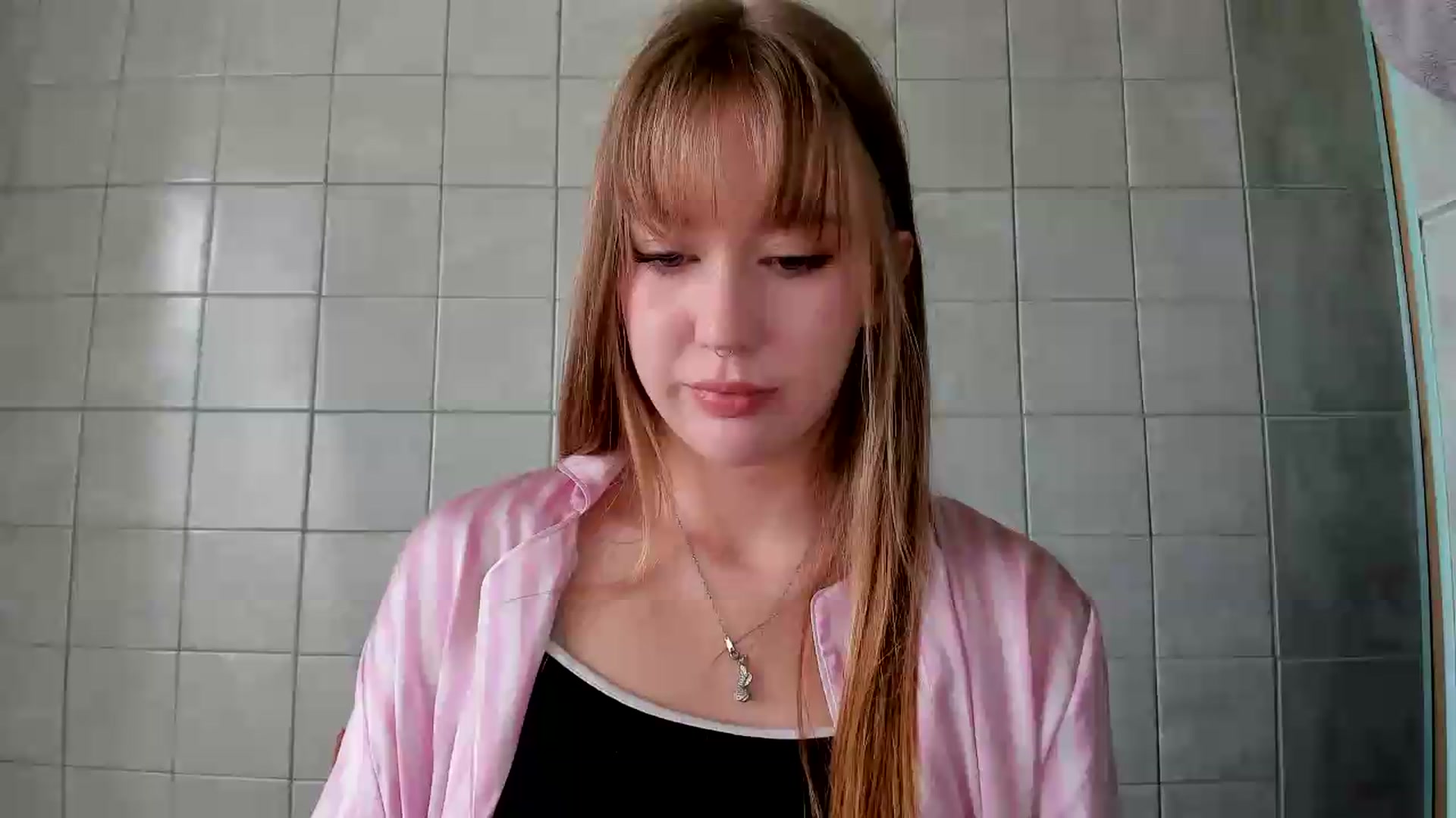 Gallery image thumbnail from RoboSasha's myfreecams stream on, 08/14/2026, 11:35 image 8 of 20