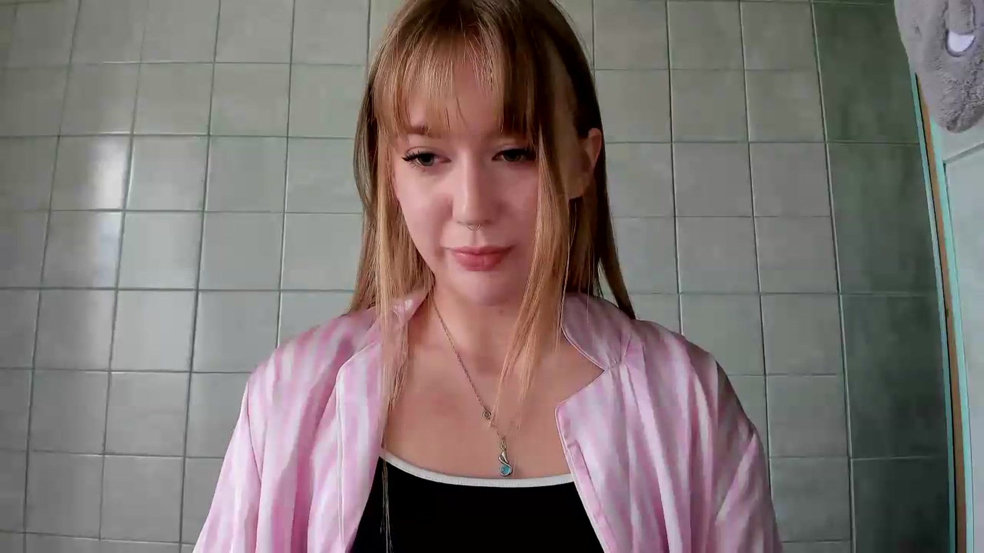 Gallery image thumbnail from RoboSasha's myfreecams stream on, 08/14/2026, 11:35 image 19 of 20