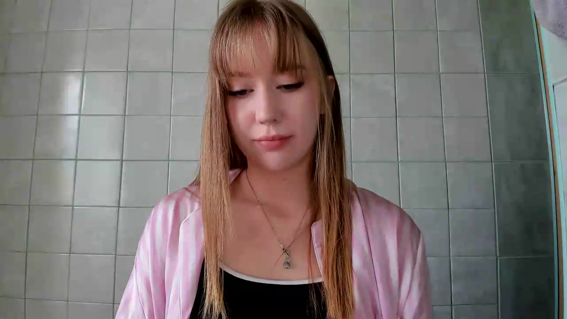 Gallery image thumbnail from RoboSasha's myfreecams stream on, 08/14/2026, 11:35 image 9 of 20