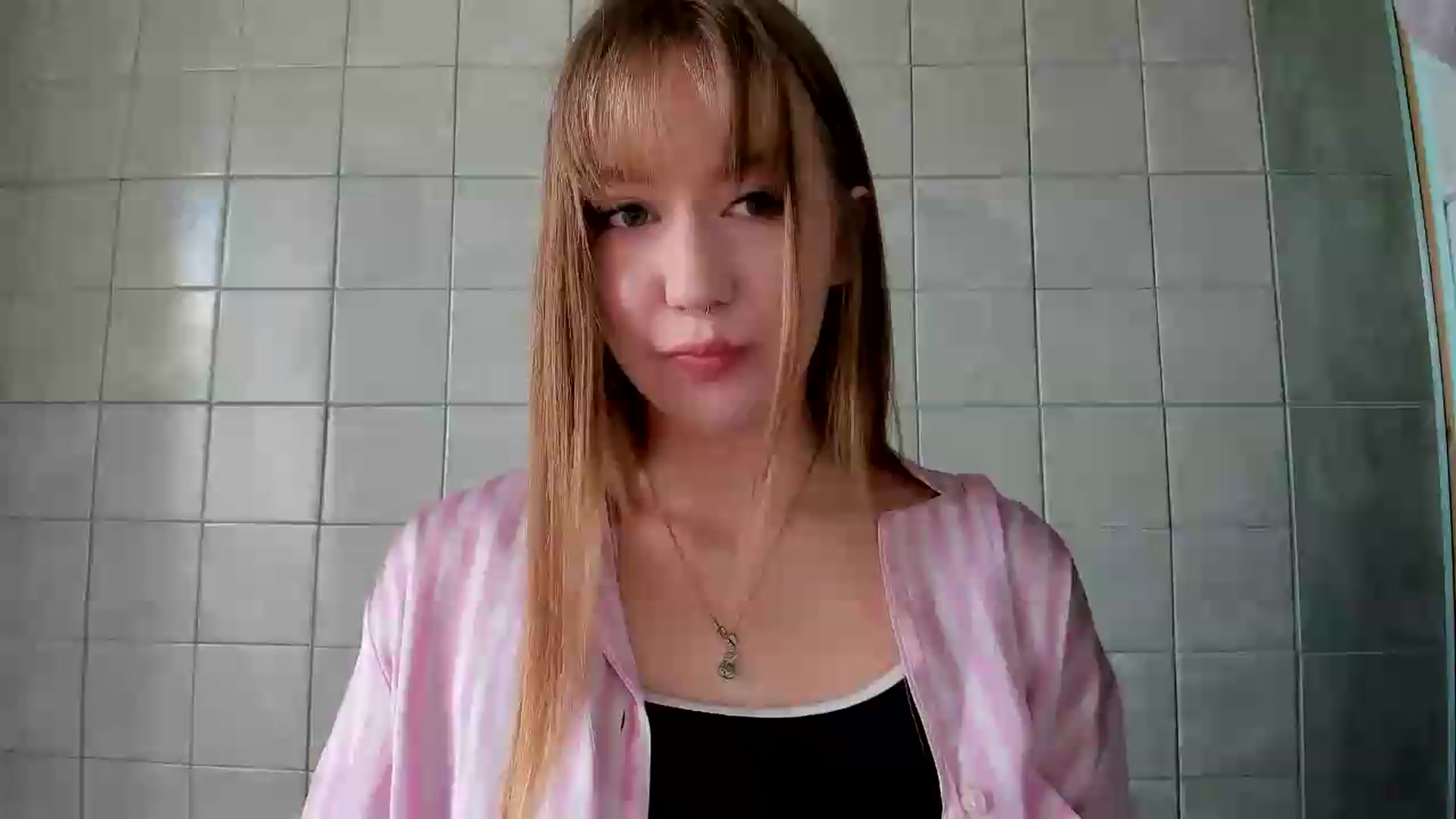 Gallery image thumbnail from RoboSasha's myfreecams stream on, 08/14/2026, 11:35 image 1 of 20