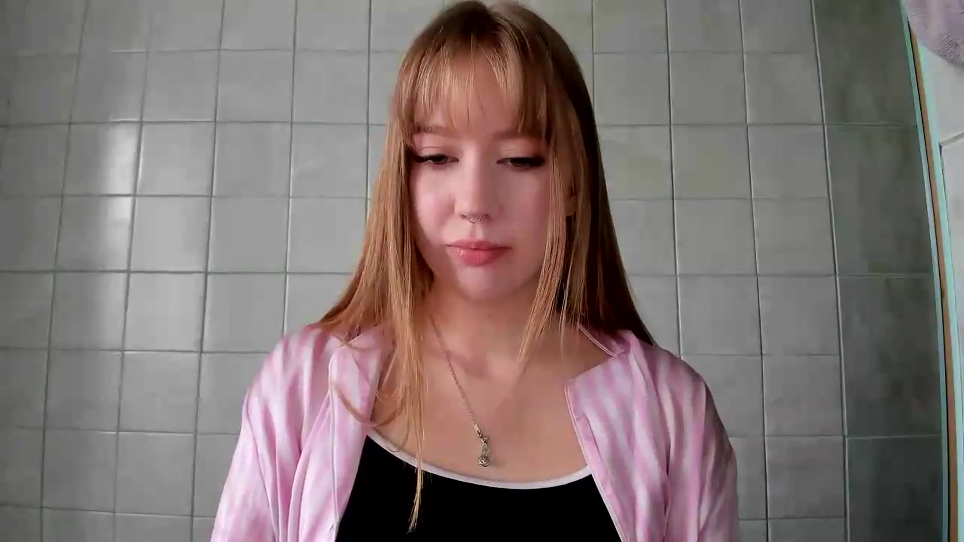 Gallery image thumbnail from RoboSasha's myfreecams stream on, 08/14/2026, 11:35 image 4 of 20