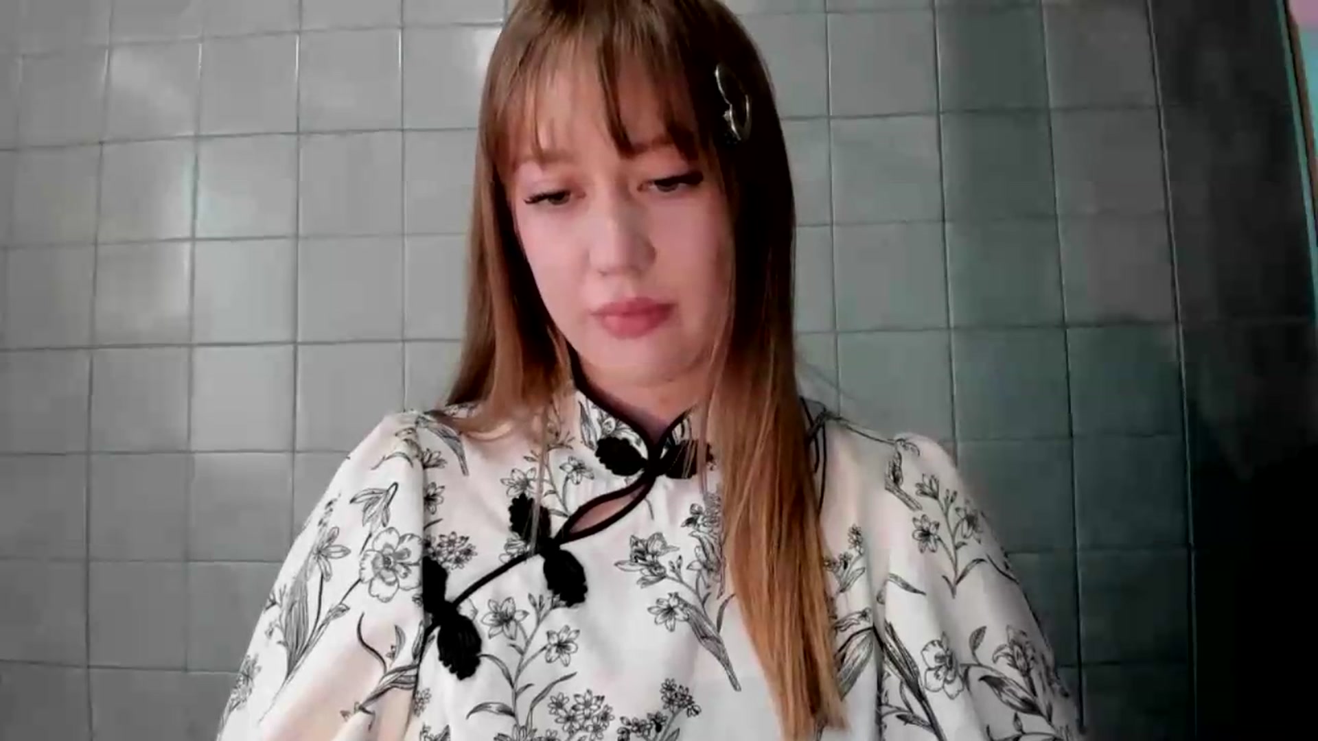 Gallery image thumbnail from RoboSasha's myfreecams stream on, 08/19/2026, 17:08 image 5 of 20