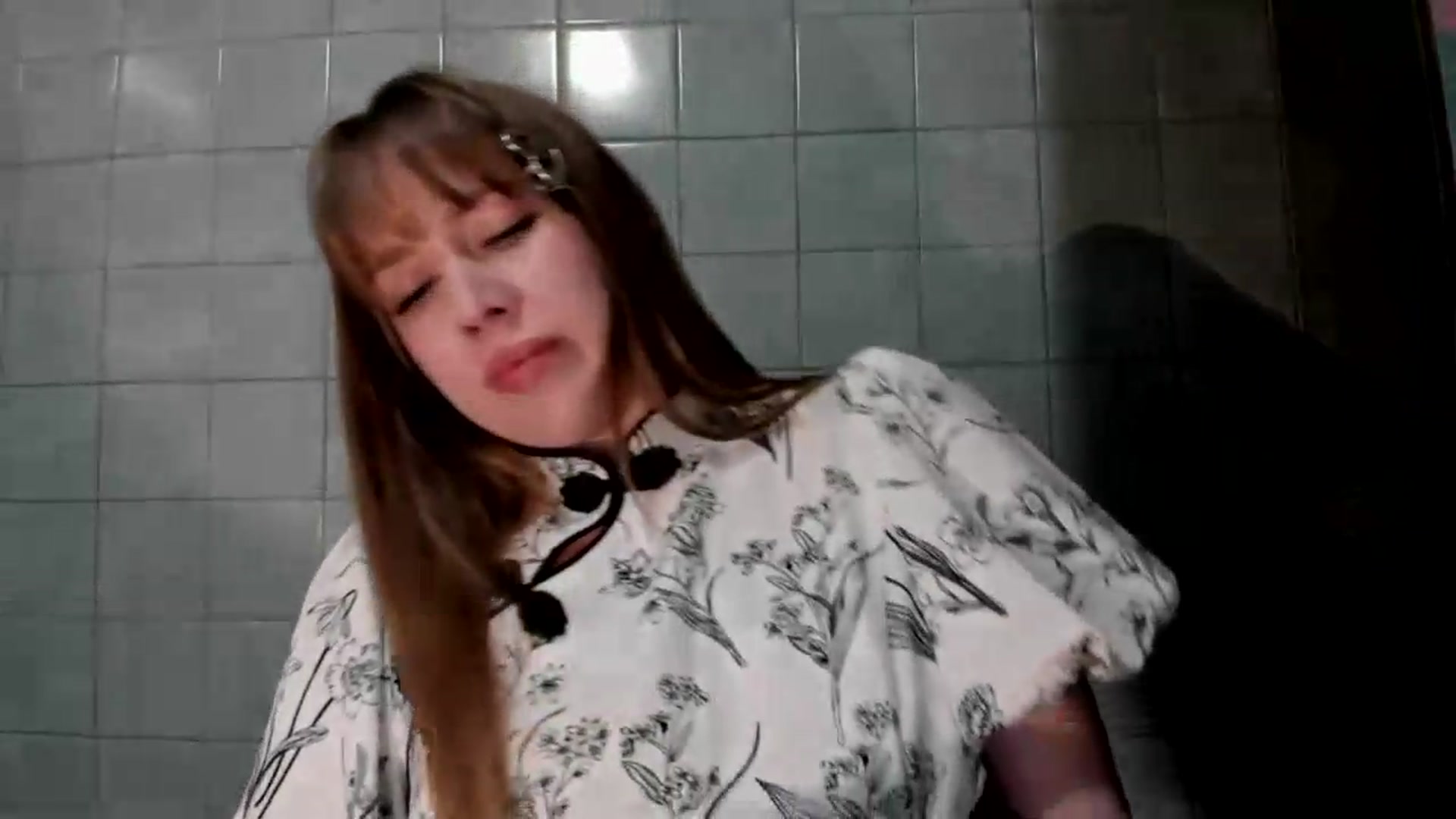 Gallery image thumbnail from RoboSasha's myfreecams stream on, 08/19/2026, 17:08 image 18 of 20
