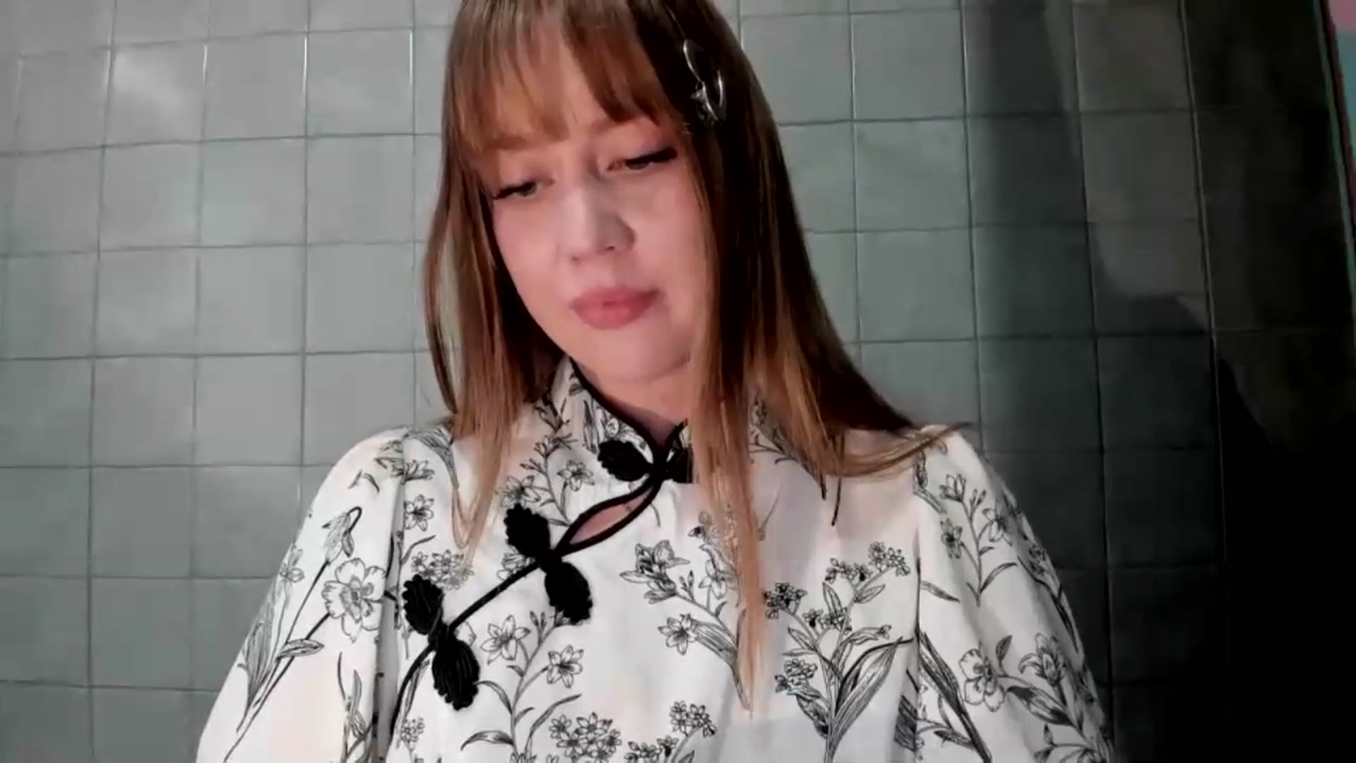 Gallery image thumbnail from RoboSasha's myfreecams stream on, 08/19/2026, 17:08 image 14 of 20