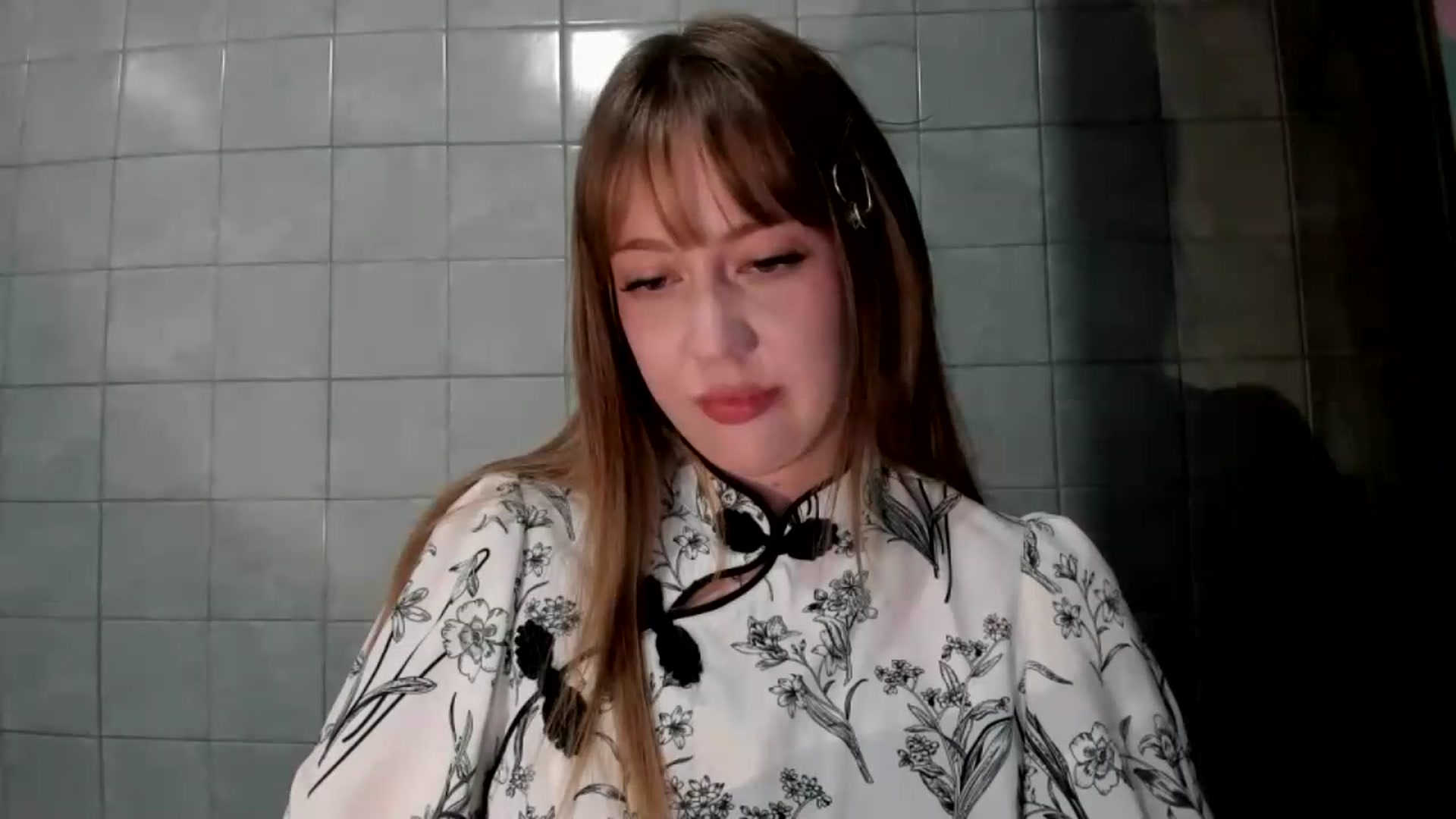 Gallery image thumbnail from RoboSasha's myfreecams stream on, 08/19/2026, 17:08 image 19 of 20