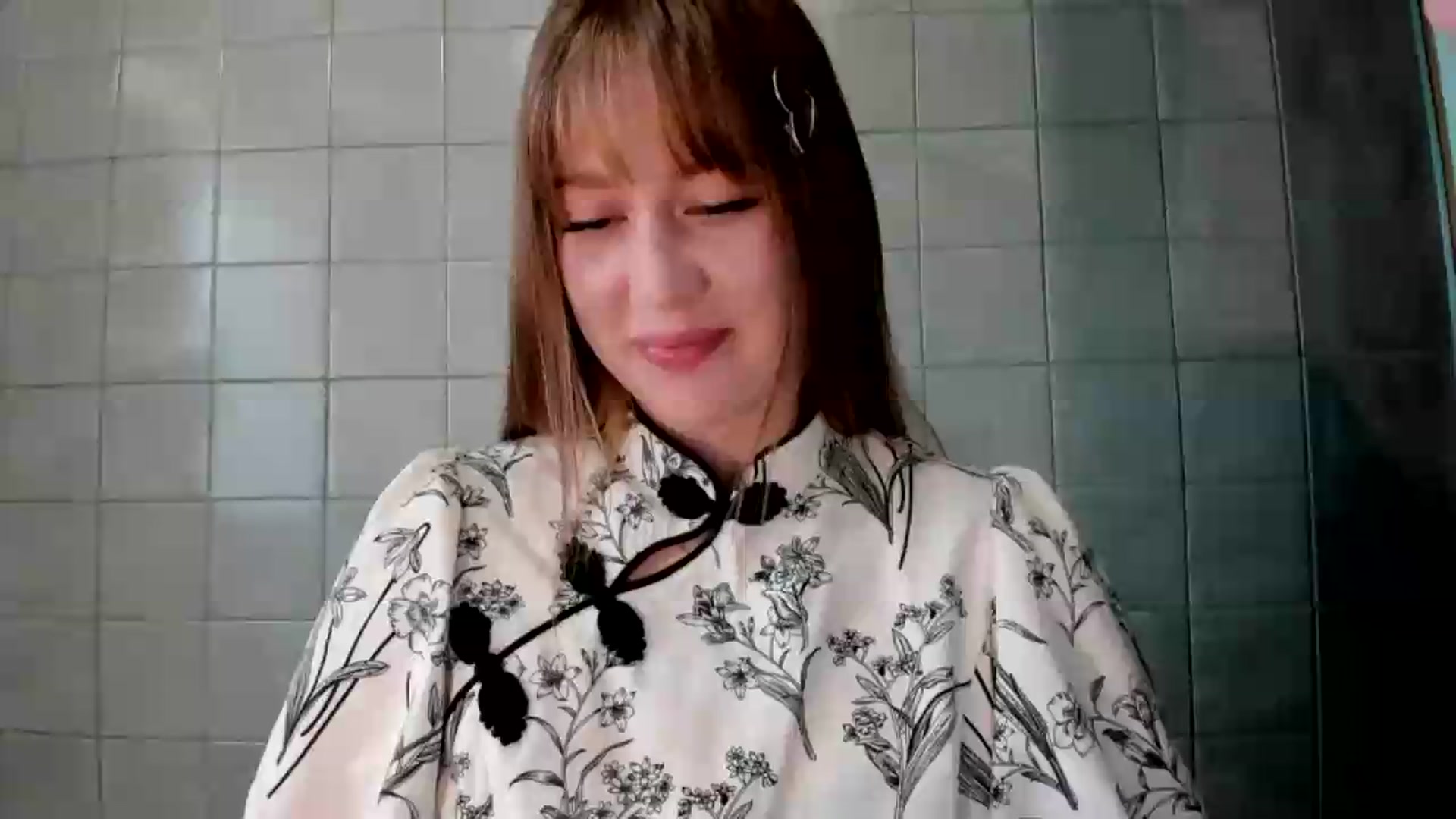 Gallery image thumbnail from RoboSasha's myfreecams stream on, 08/19/2026, 17:08 image 1 of 20