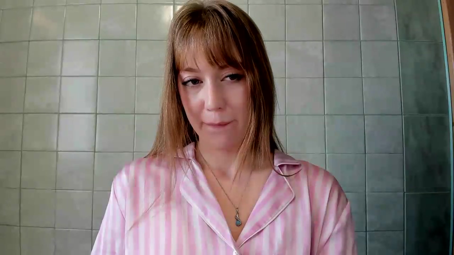 Gallery image thumbnail from RoboSasha's myfreecams stream on, 08/21/2026, 12:01 image 19 of 20