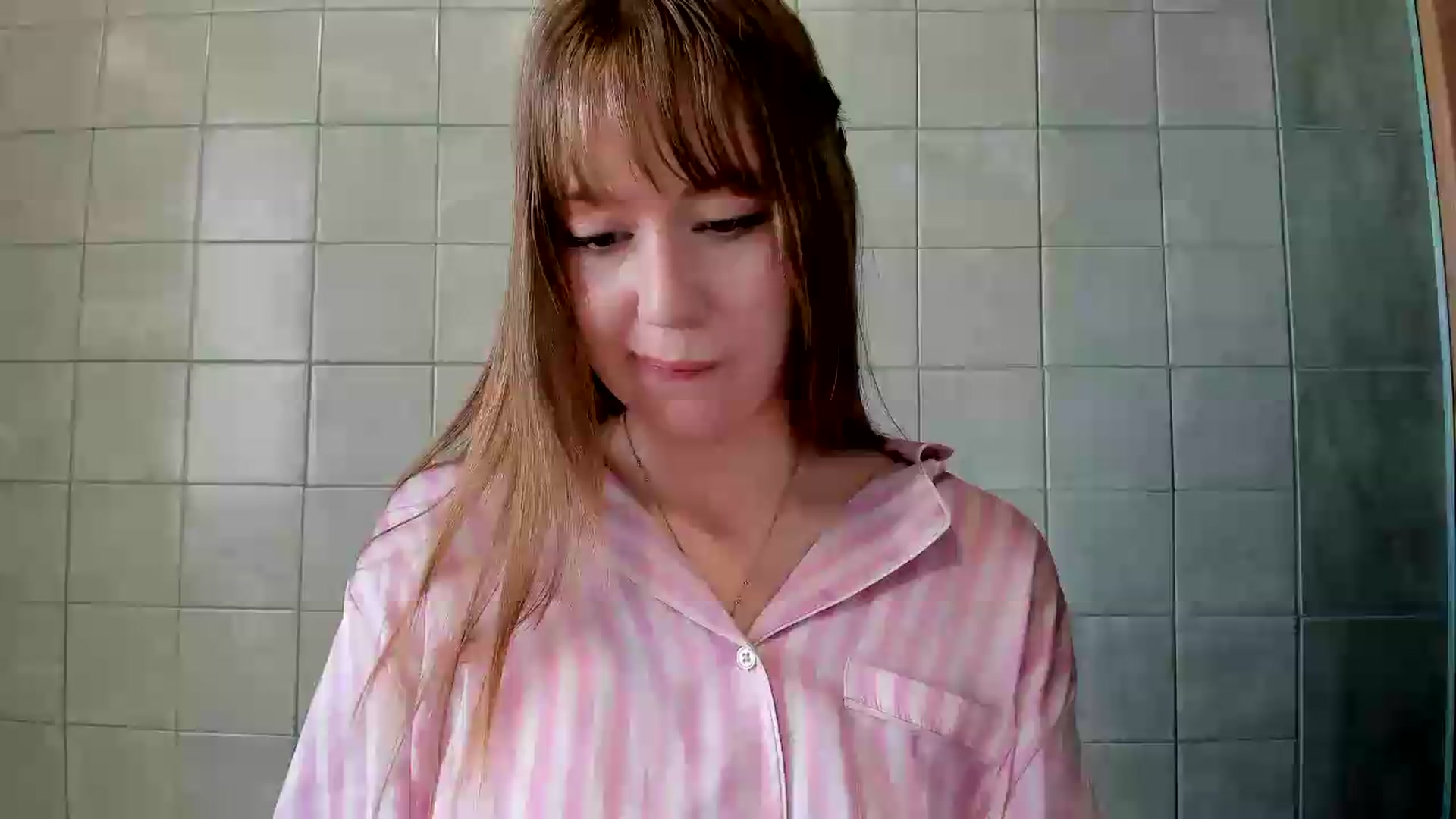 Gallery image thumbnail from RoboSasha's myfreecams stream on, 08/21/2026, 12:01 image 7 of 20
