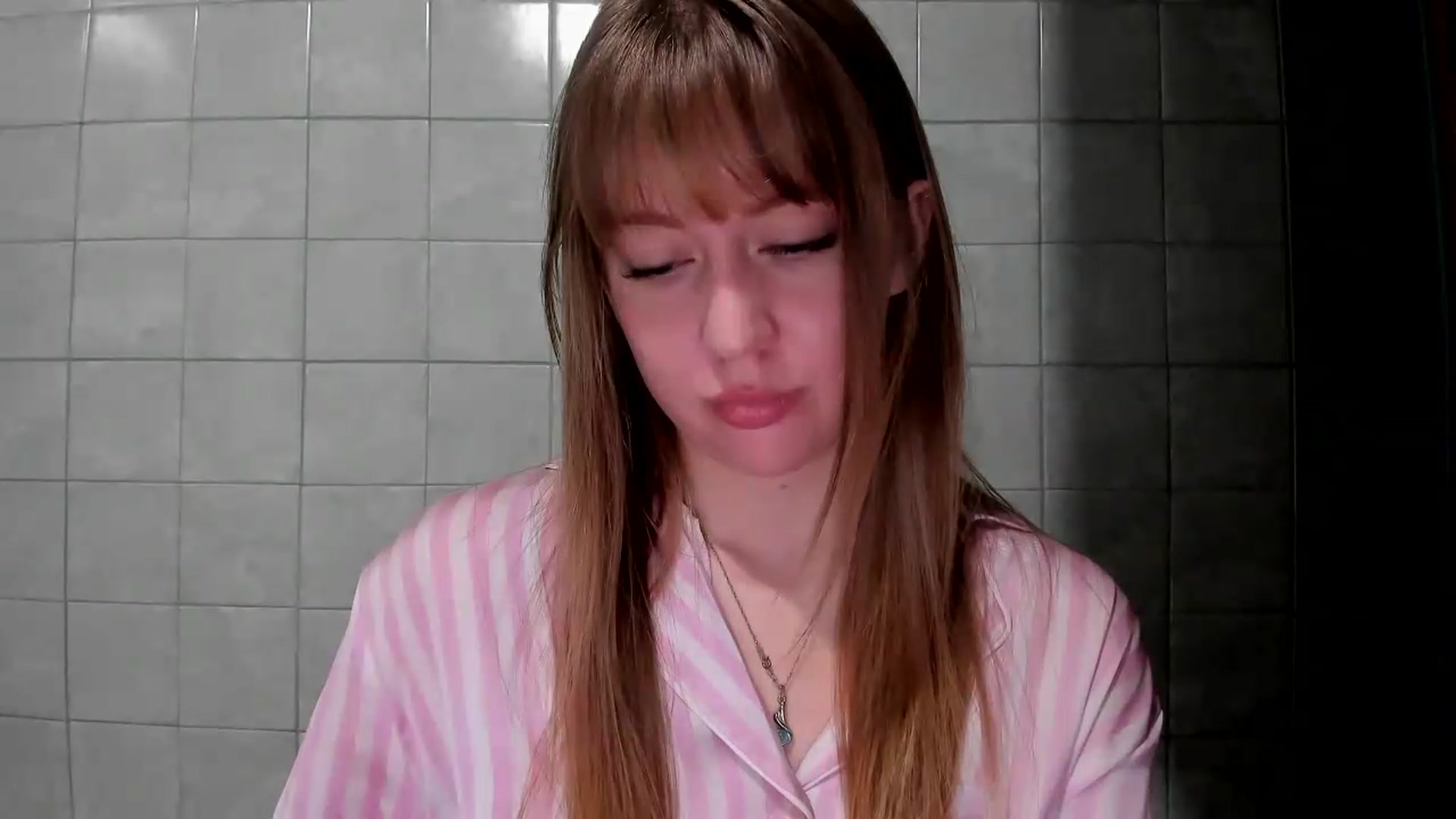 Gallery image thumbnail from RoboSasha's myfreecams stream on, 08/27/2026, 20:27 image 13 of 20
