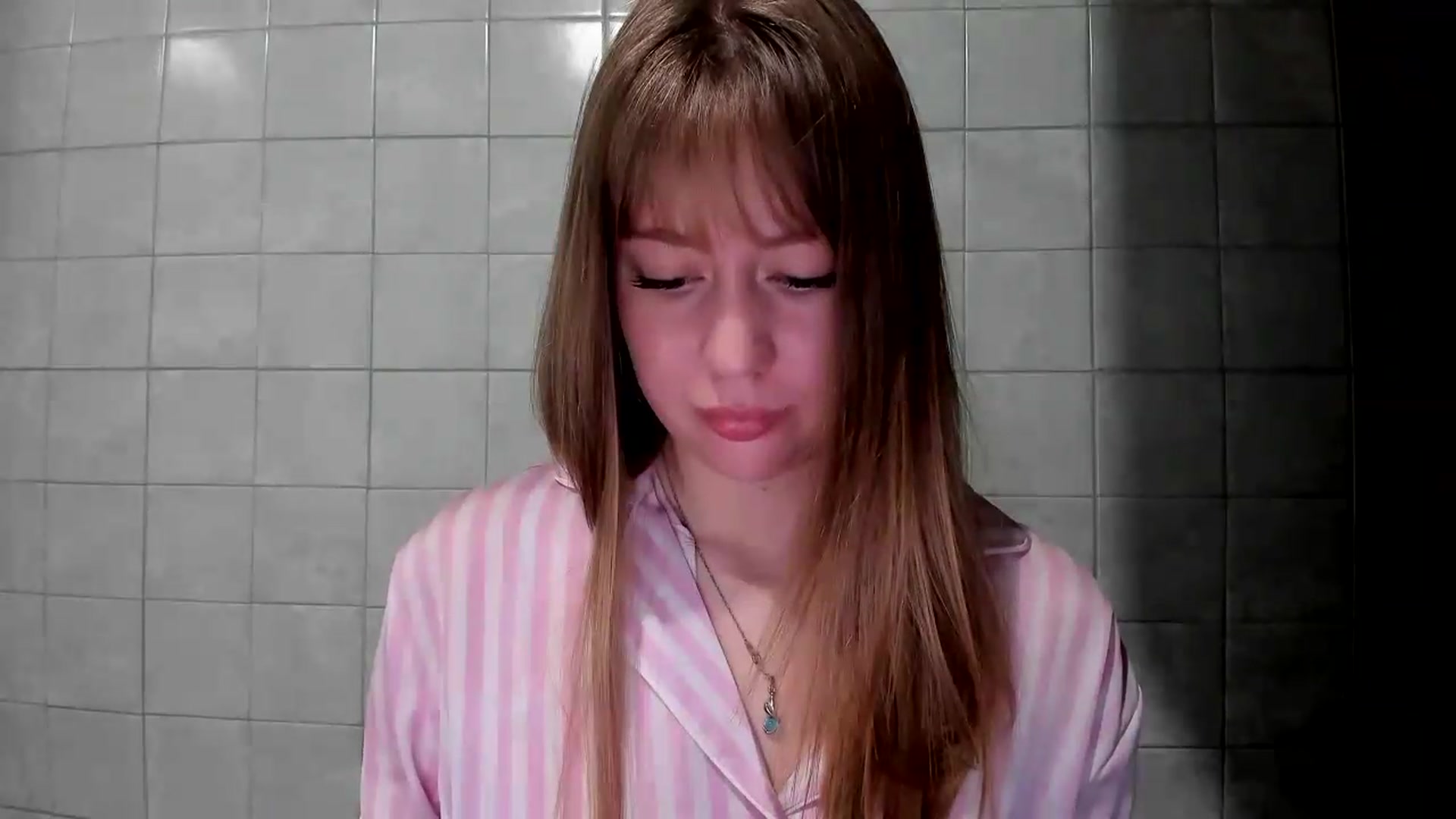 Gallery image thumbnail from RoboSasha's myfreecams stream on, 08/27/2026, 20:27 image 15 of 20