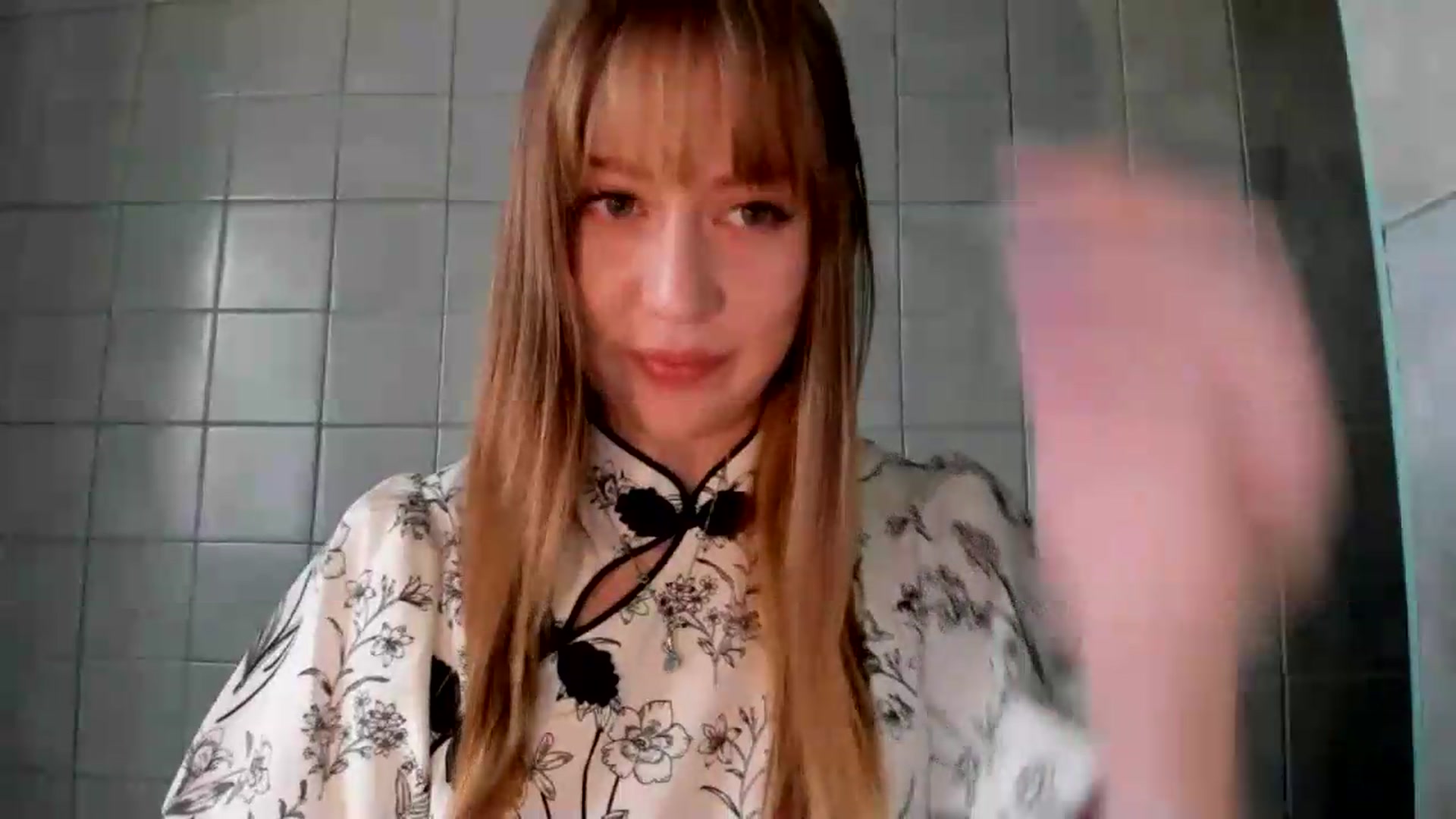 Gallery image thumbnail from RoboSasha's myfreecams stream on, 08/31/2026, 15:27 image 5 of 20