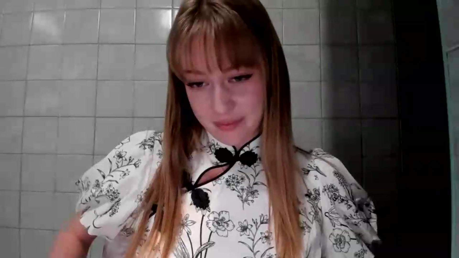 Gallery image thumbnail from RoboSasha's myfreecams stream on, 08/31/2026, 17:02 image 5 of 20