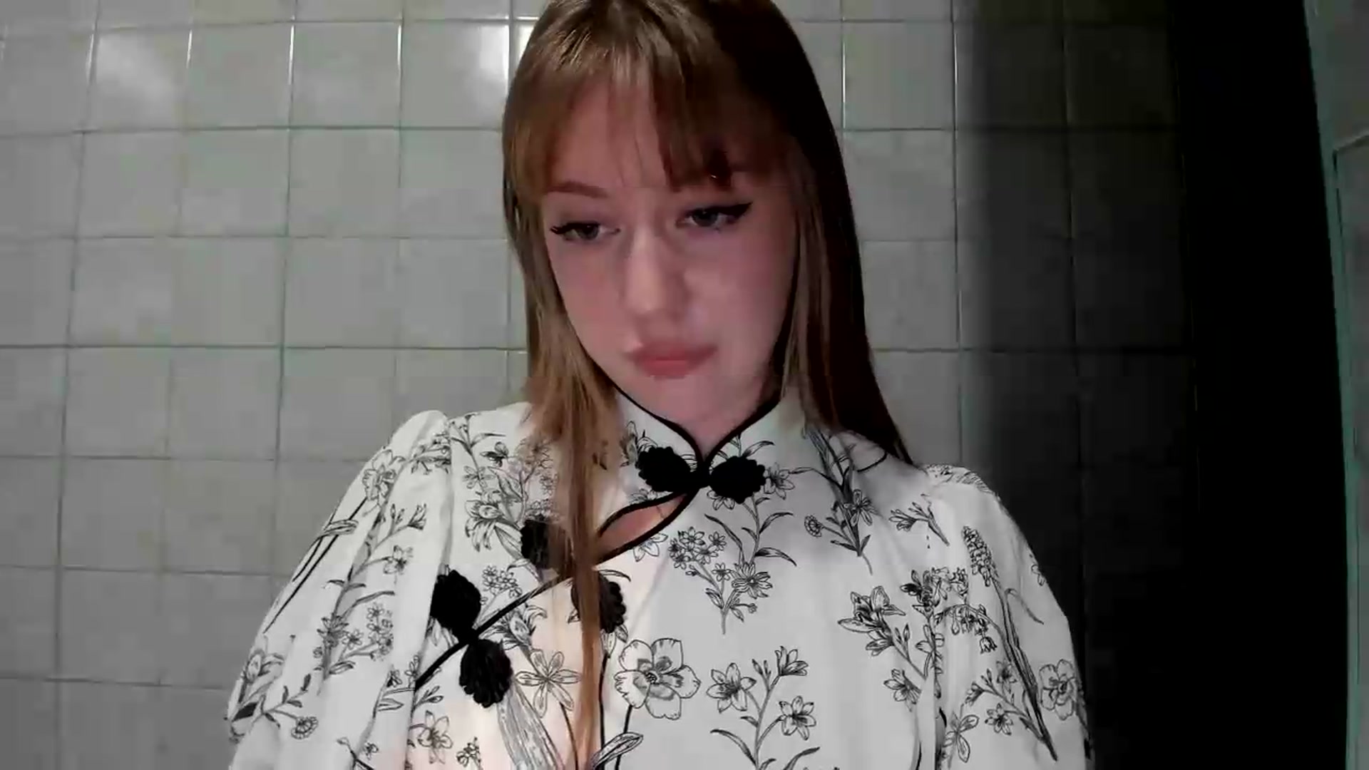 Gallery image thumbnail from RoboSasha's myfreecams stream on, 08/31/2026, 17:02 image 18 of 20