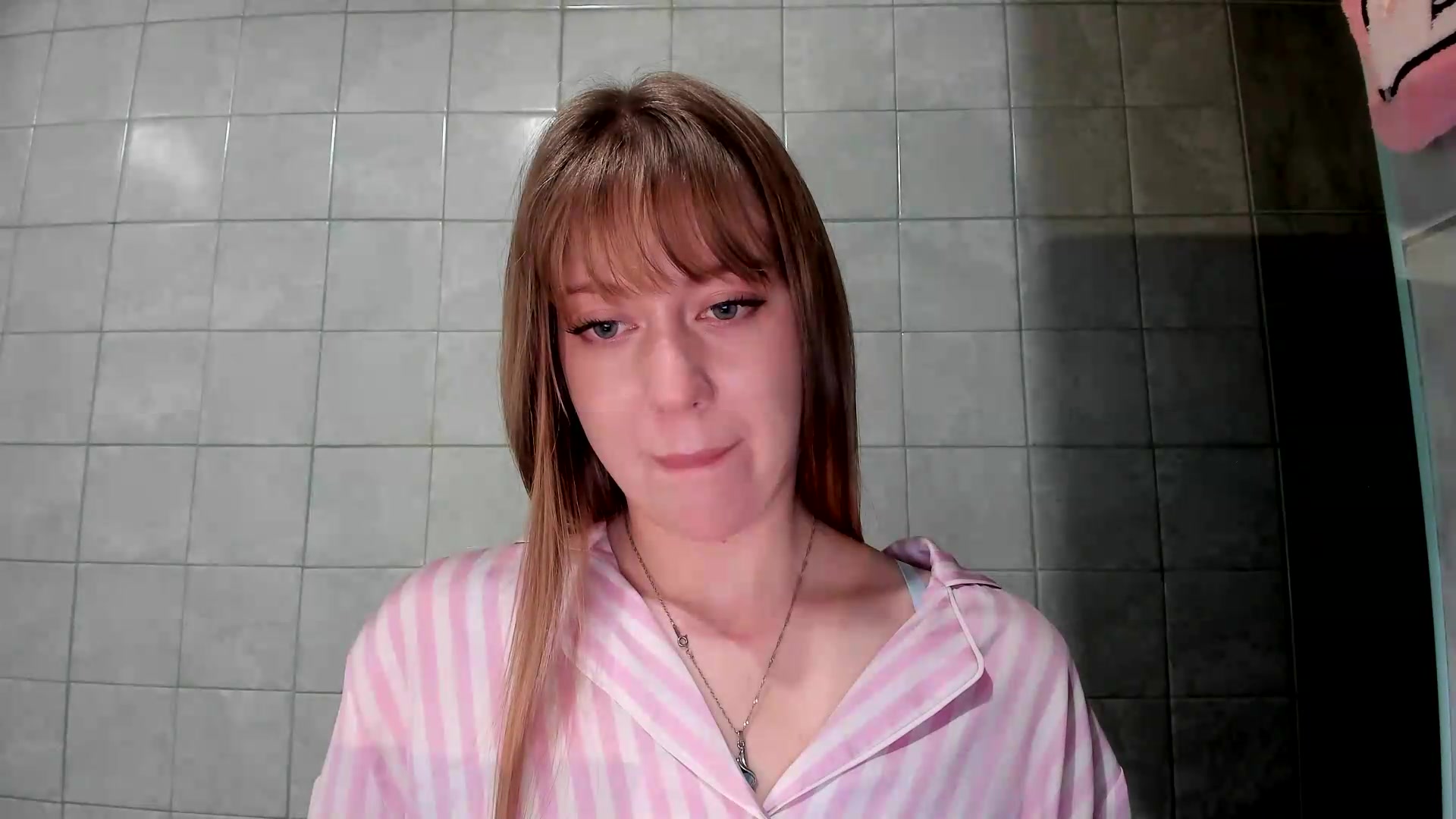 Gallery image thumbnail from RoboSasha's myfreecams stream on, 09/02/2026, 17:48 image 14 of 20