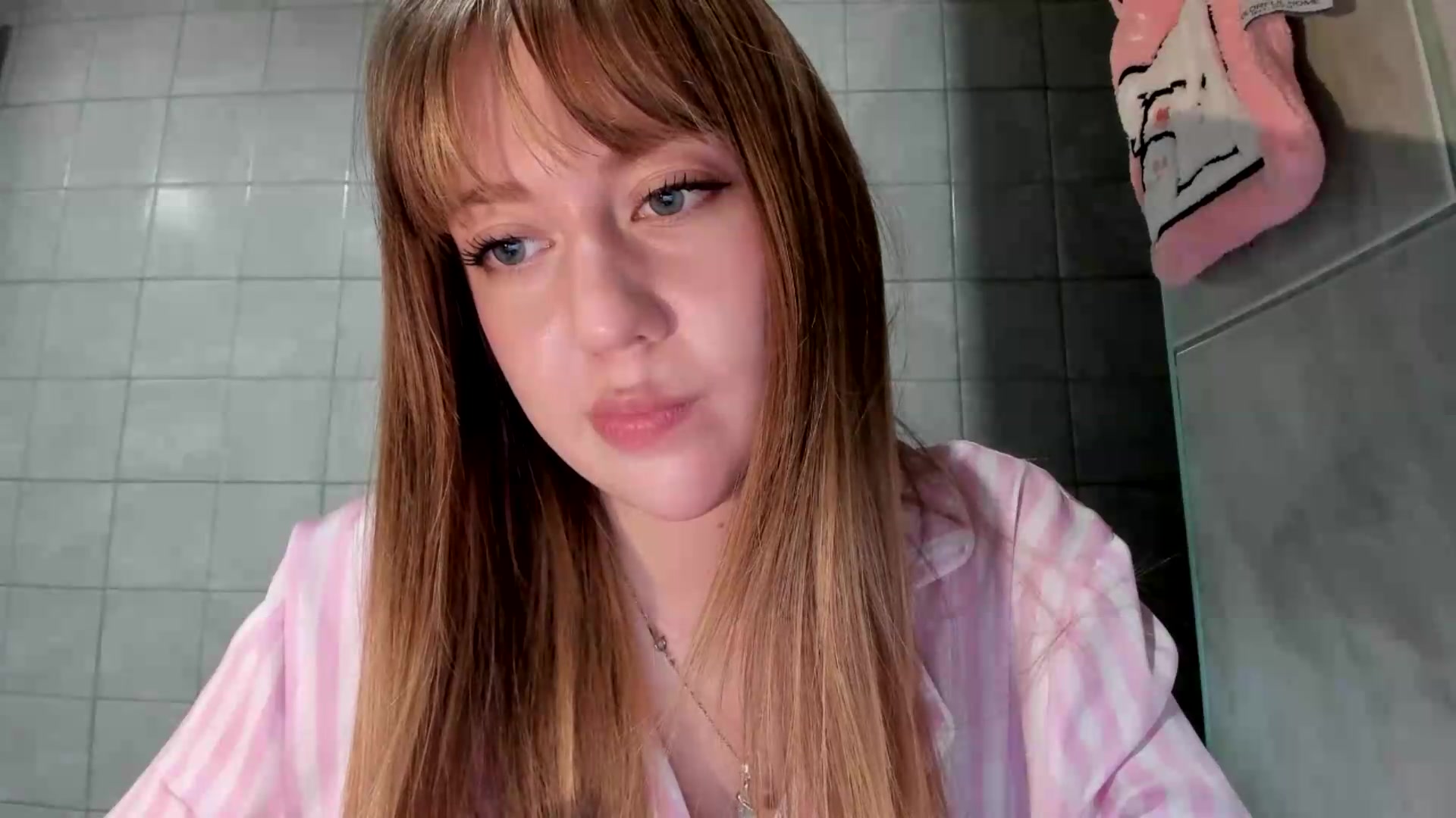 Gallery image thumbnail from RoboSasha's myfreecams stream on, 09/02/2026, 17:48 image 6 of 20